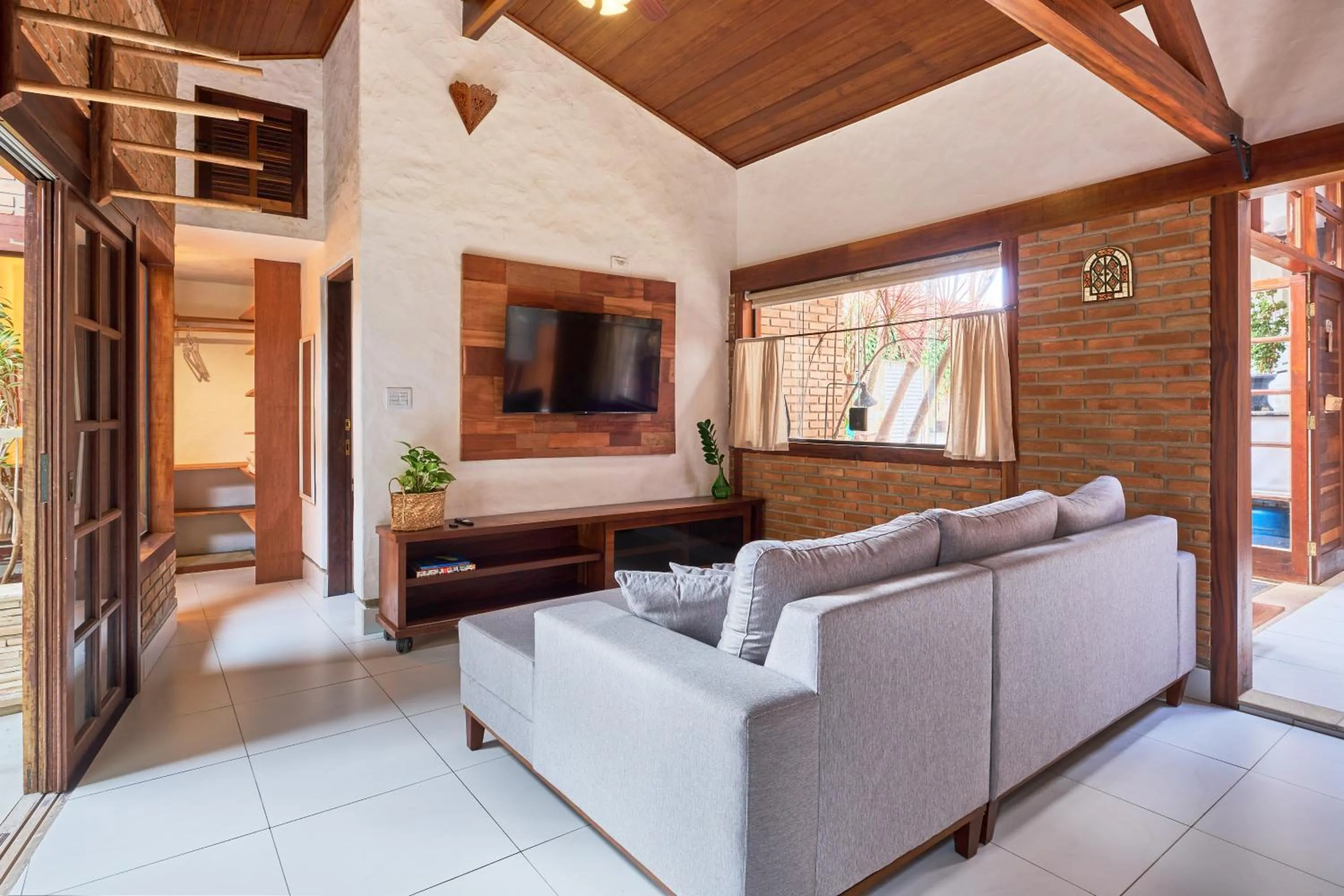 Two-Room Apartment in Pousada Ubatuba Flats