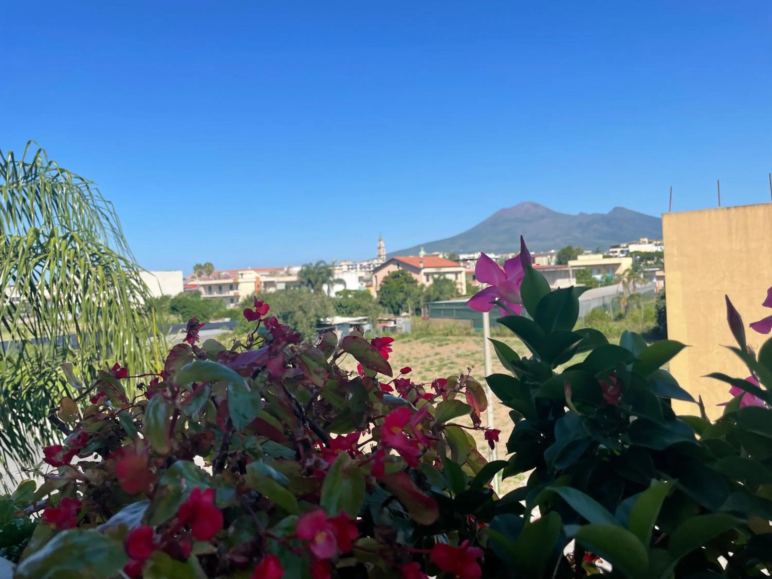 Garden view in Pompeii 22 Apartment