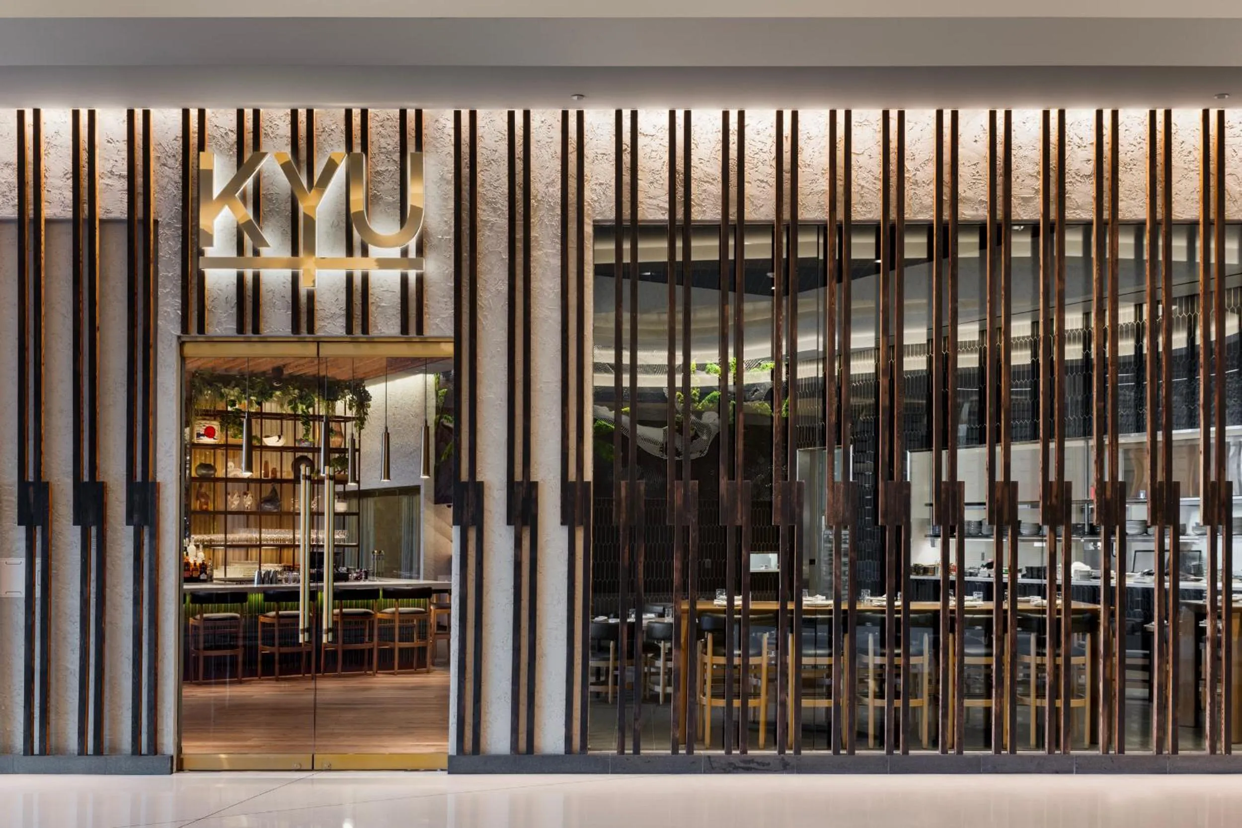 Restaurant/places to eat in Fontainebleau Las Vegas