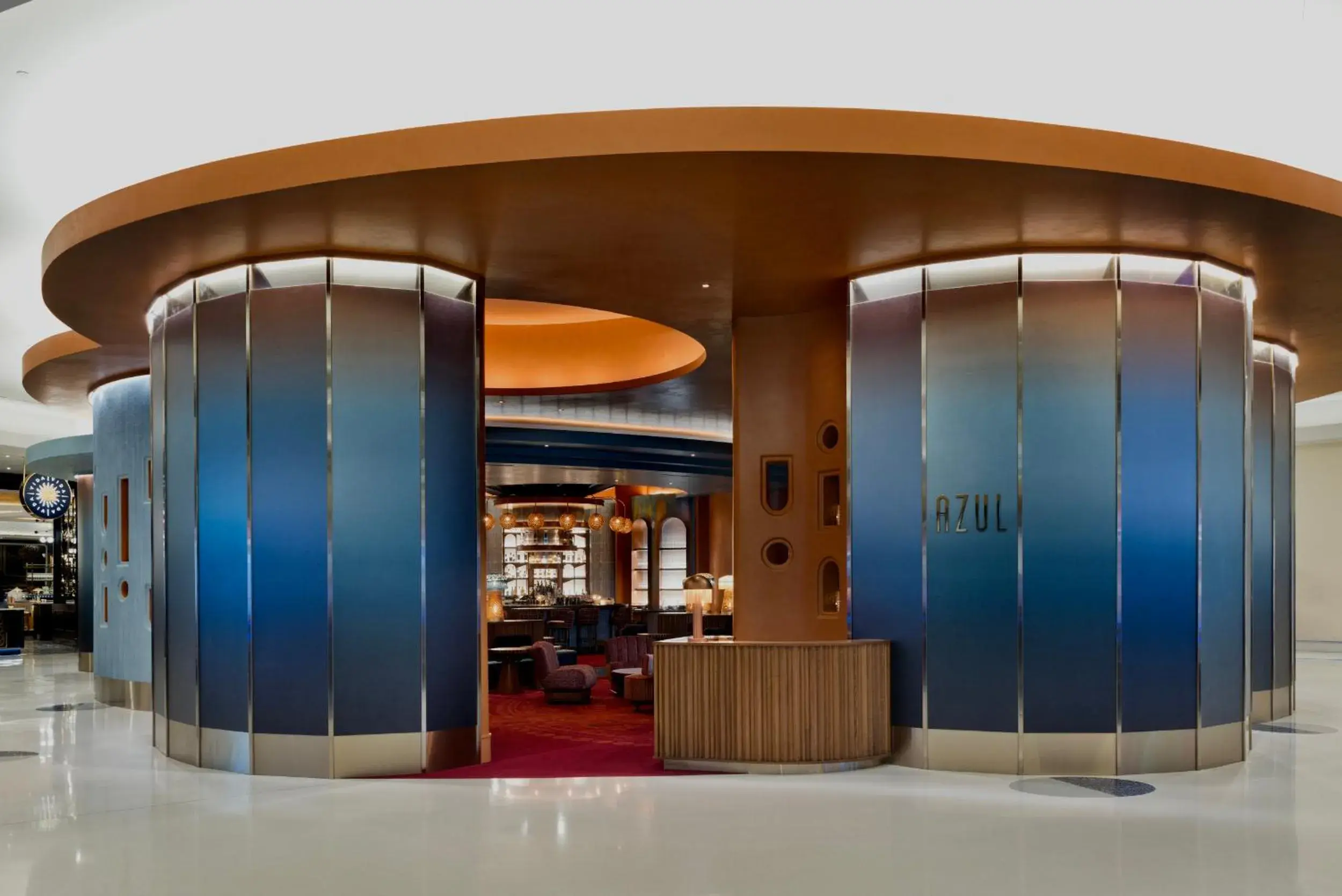 Lounge or bar in Fontainebleau Las Vegas Lounge or bar in Fontainebleau Las Vegas