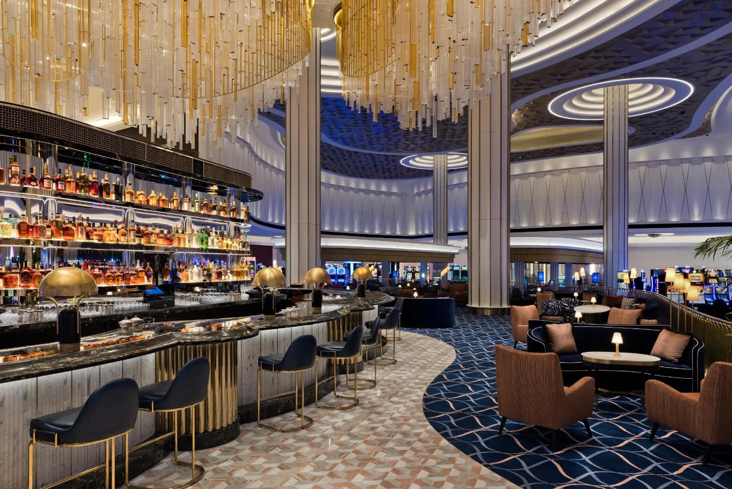 Lounge or bar in Fontainebleau Las Vegas