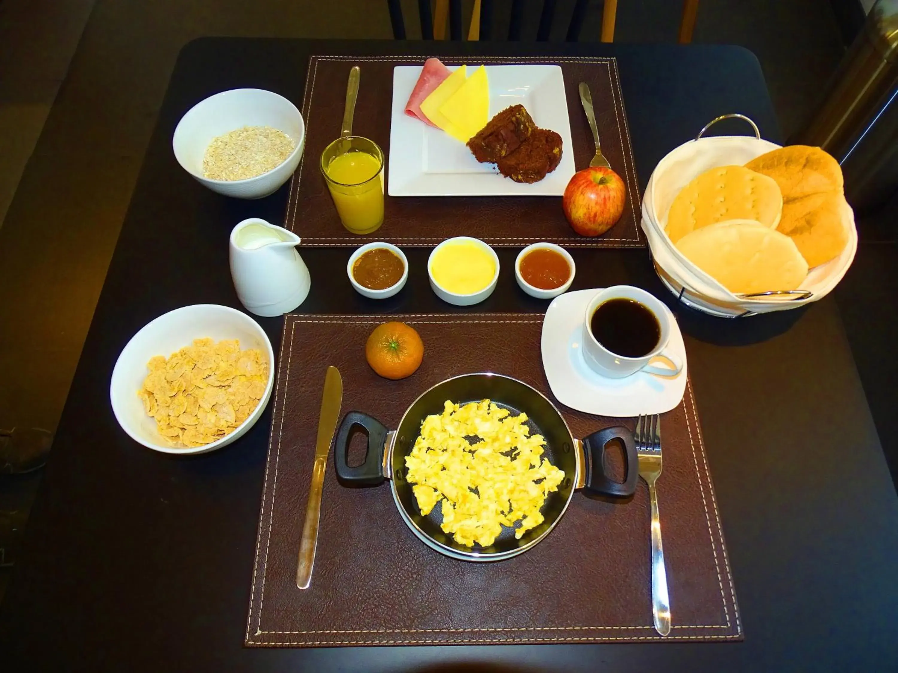 Food in BHB Hotel Boutique Food in BHB Hotel Boutique