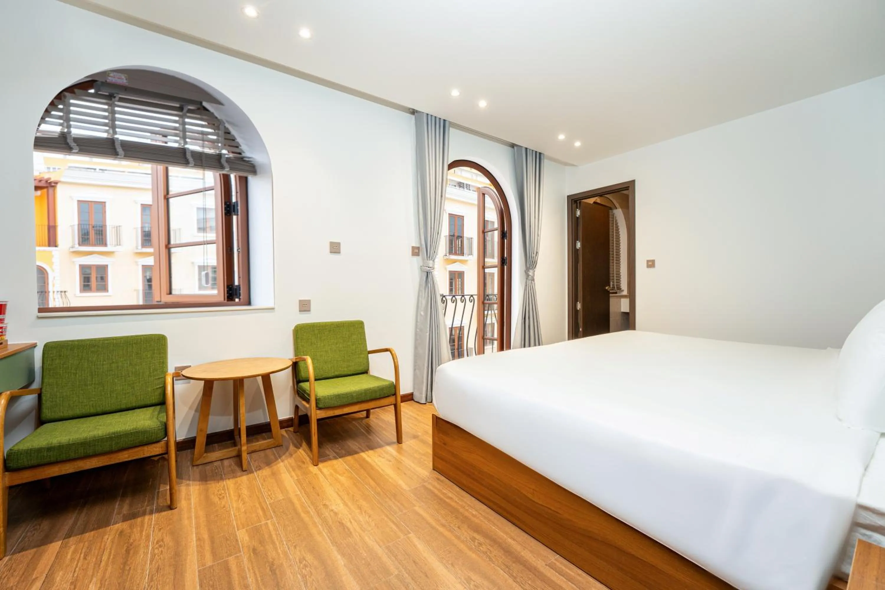 View (from property/room), Bed in Mimosa Hotel Phú Quốc