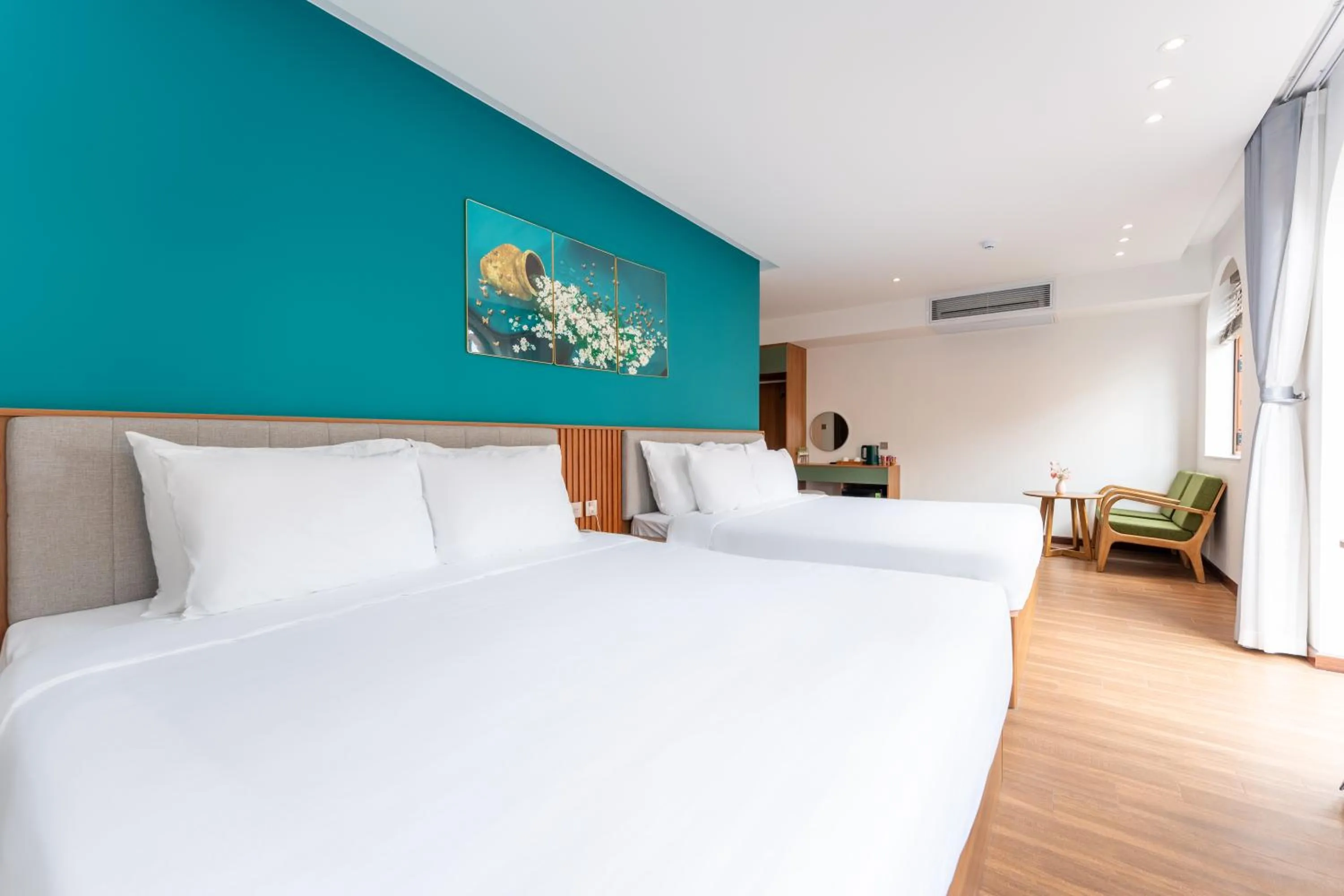 Bed in Mimosa Hotel Phú Quốc