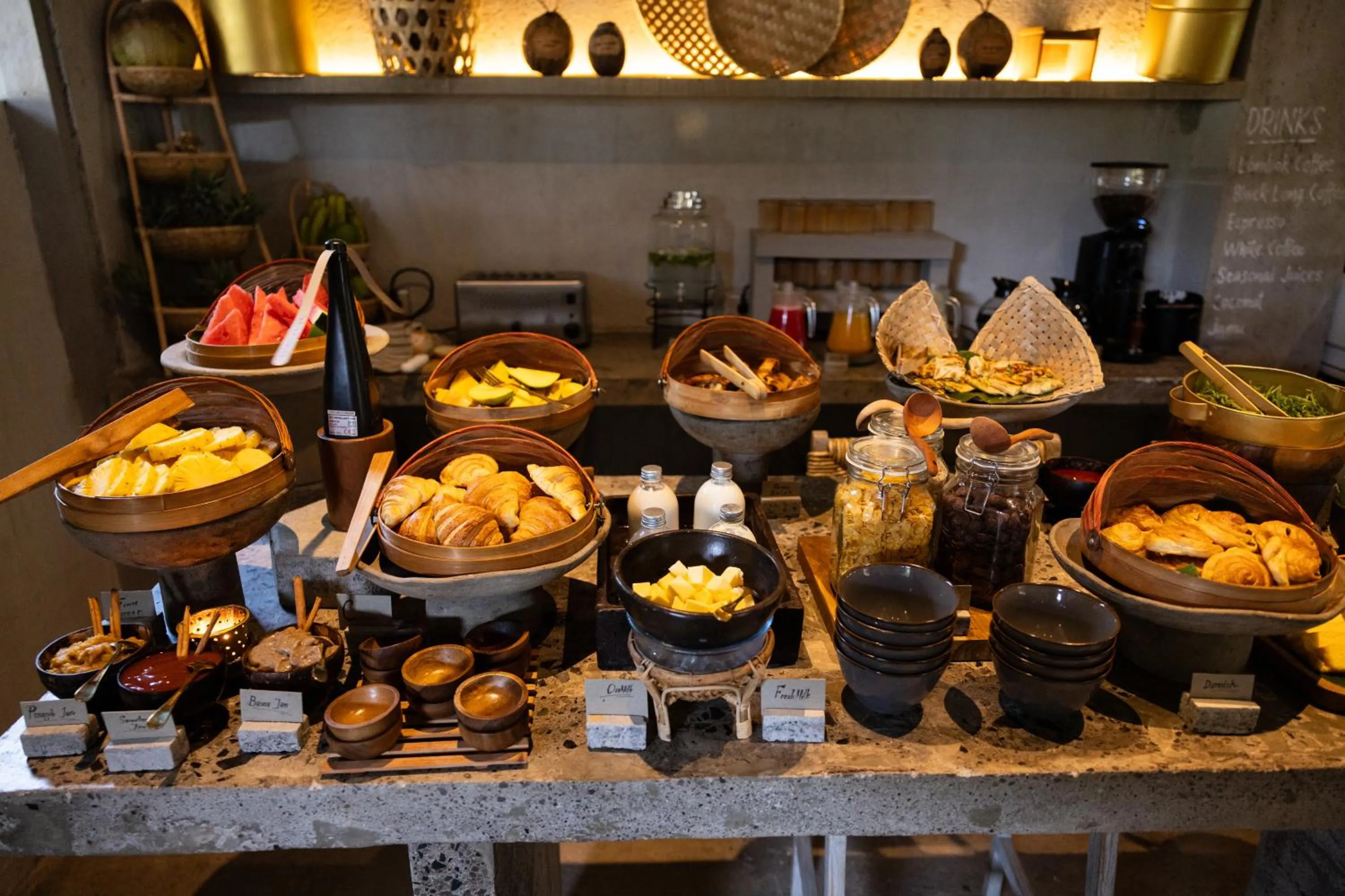 Breakfast in The Konkret Lombok