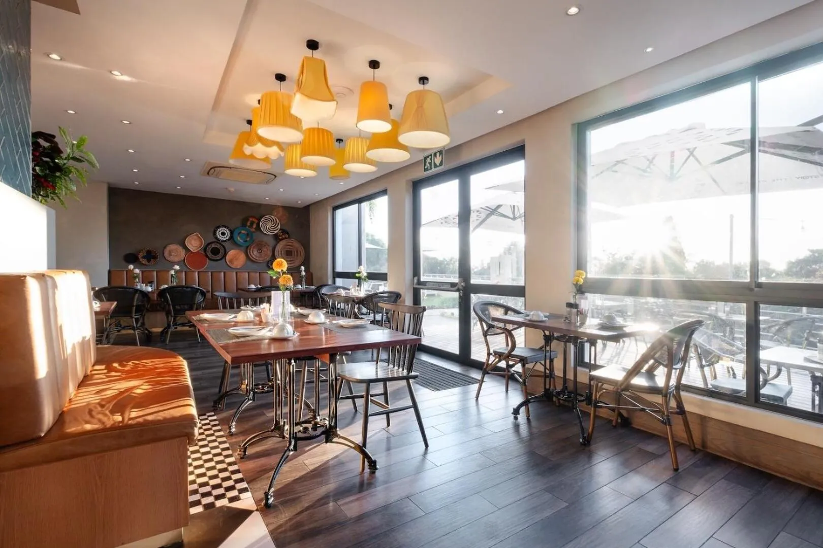 Restaurant/places to eat in STAY Menlyn