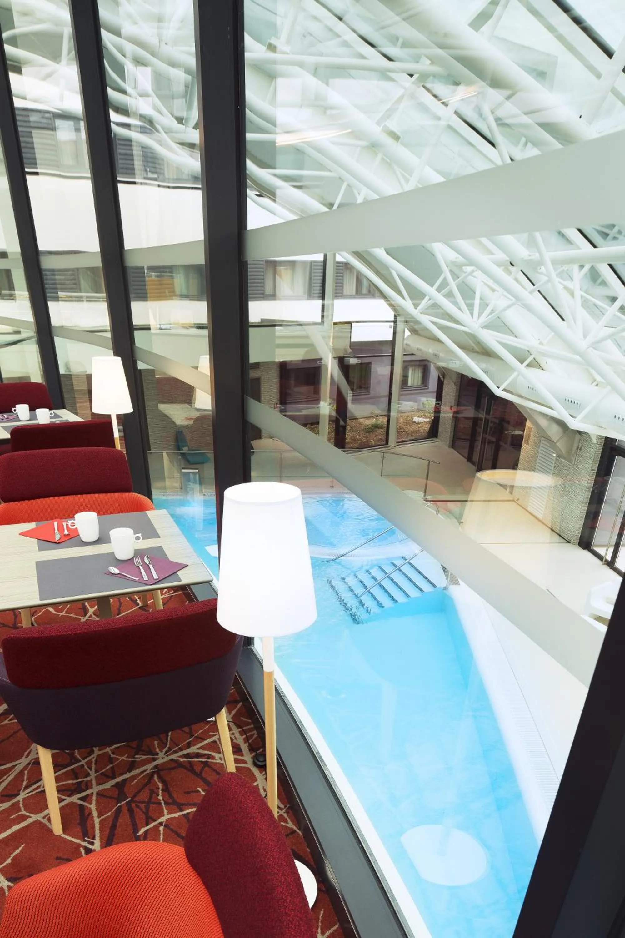 Restaurant/places to eat in Oceania Paris Roissy CDG