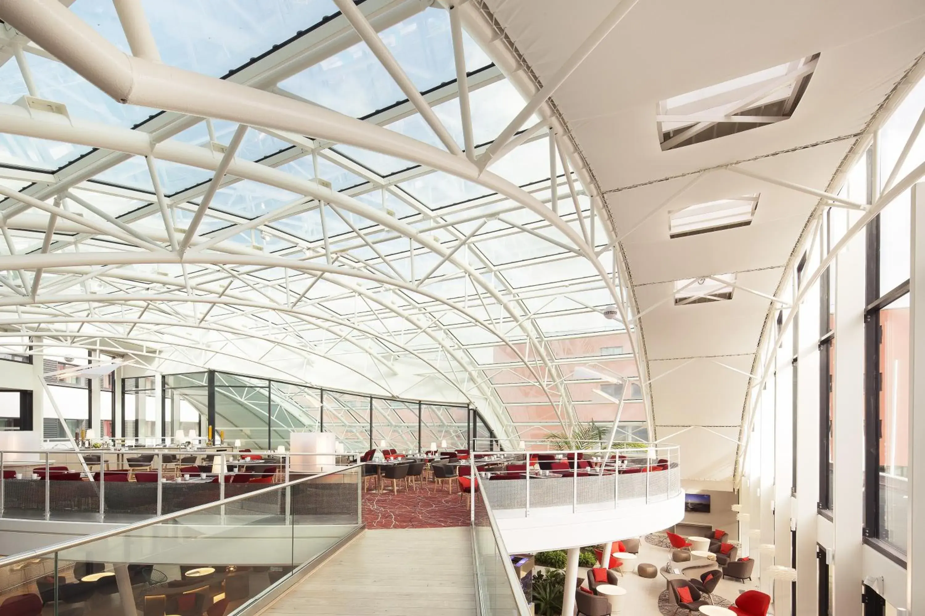 Restaurant/places to eat in Oceania Paris Roissy CDG Restaurant/places to eat in Oceania Paris Roissy CDG