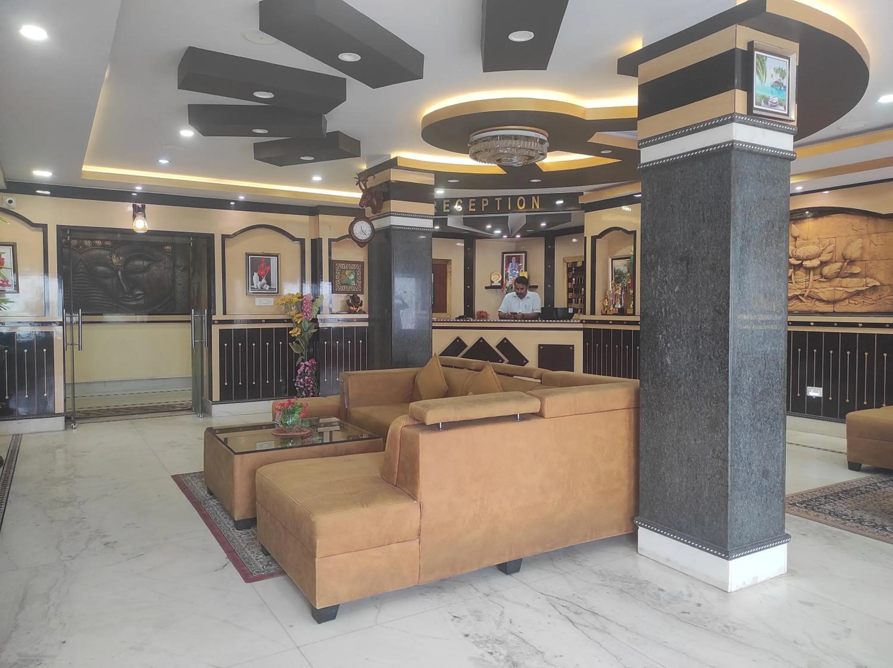 Lobby or reception in Hotel Rising Sun