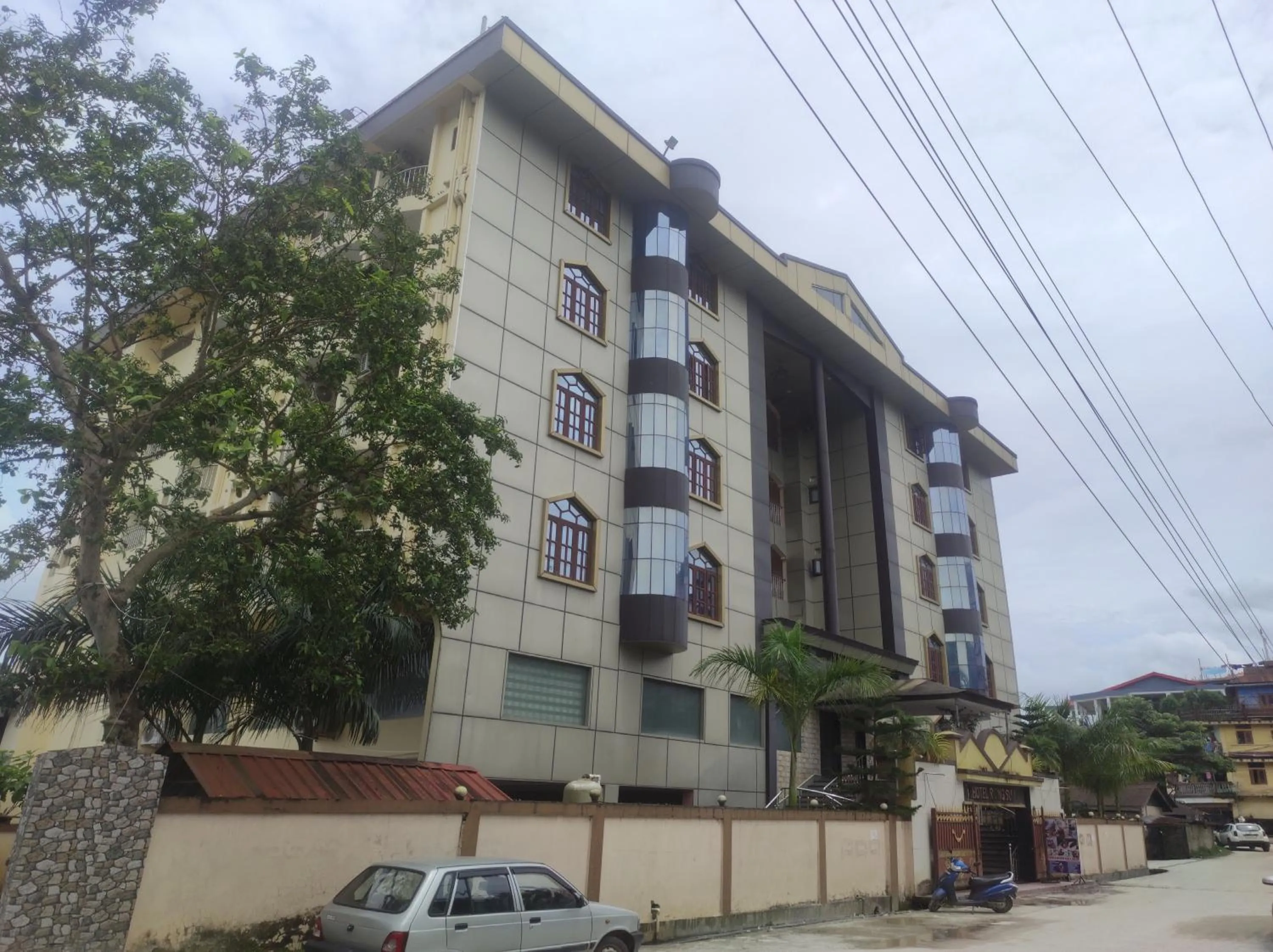 Property building in Hotel Rising Sun