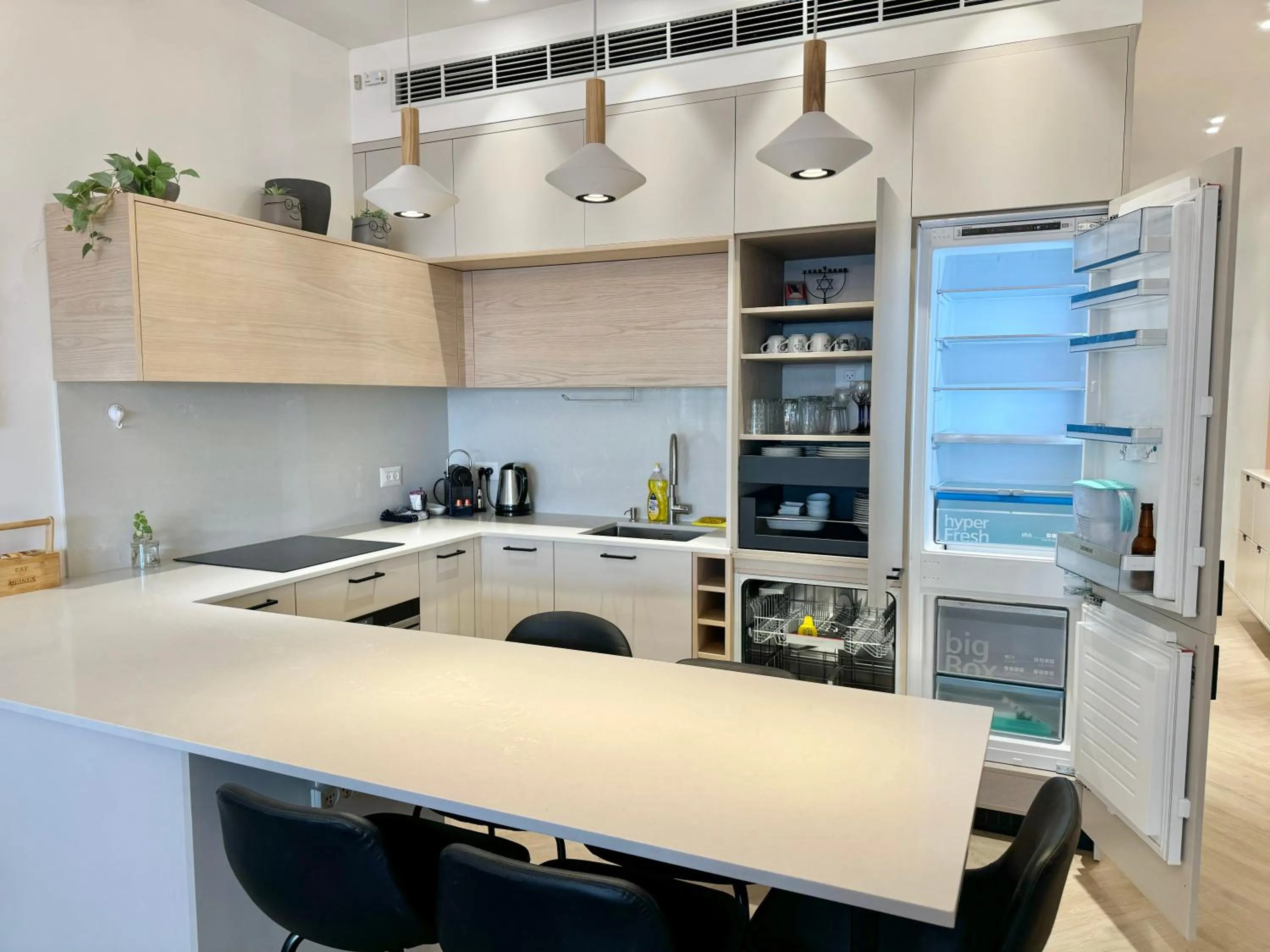 Beach Apartments TLV