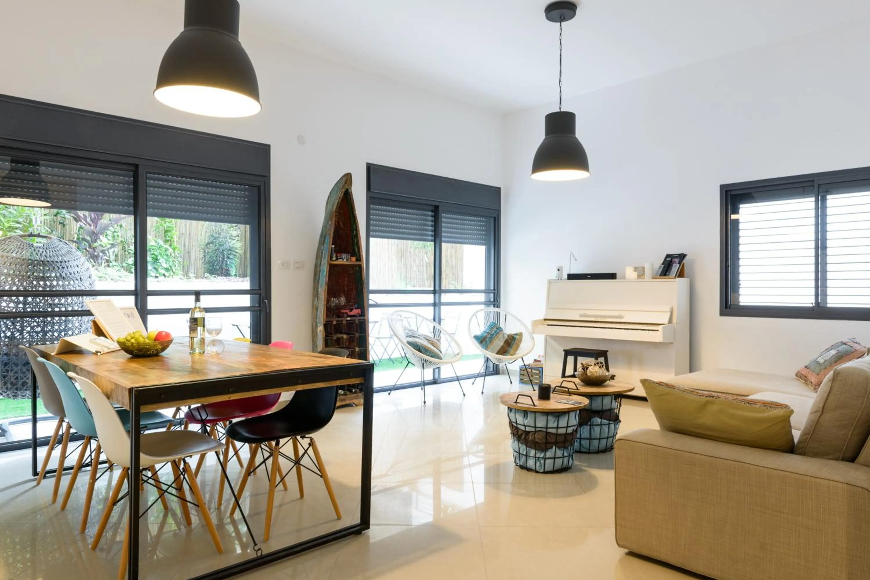 Living room in Beach Apartments TLV