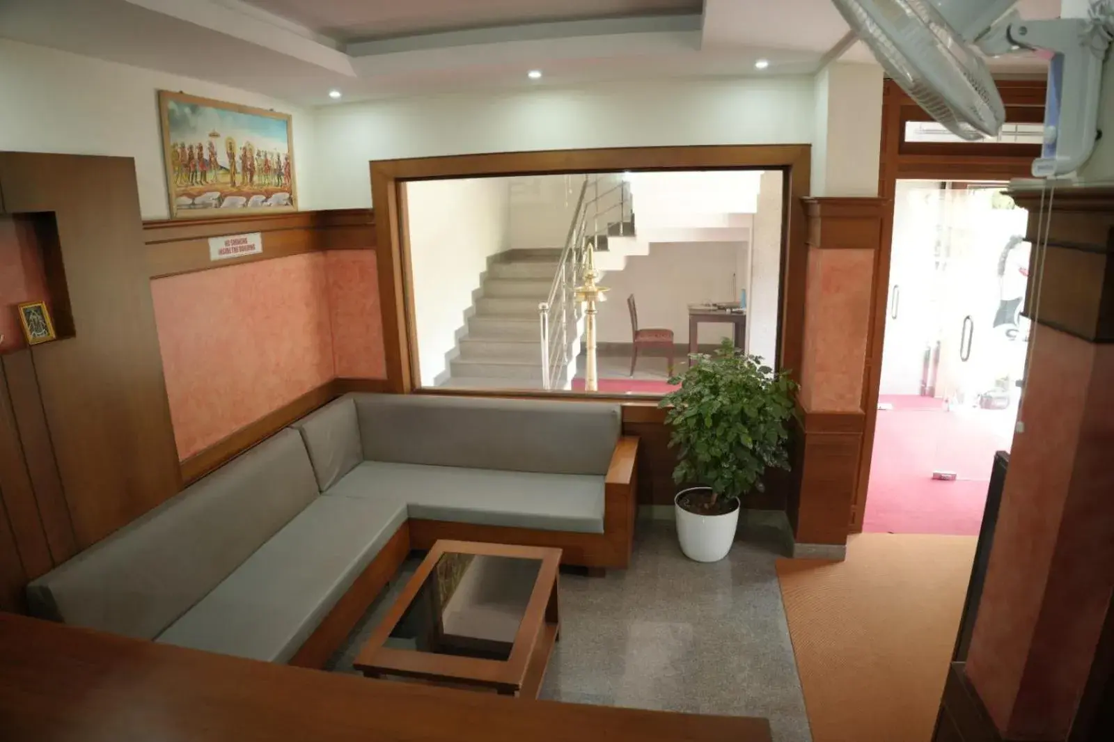 Living room in Padmatheertham Inn Living room in Padmatheertham Inn