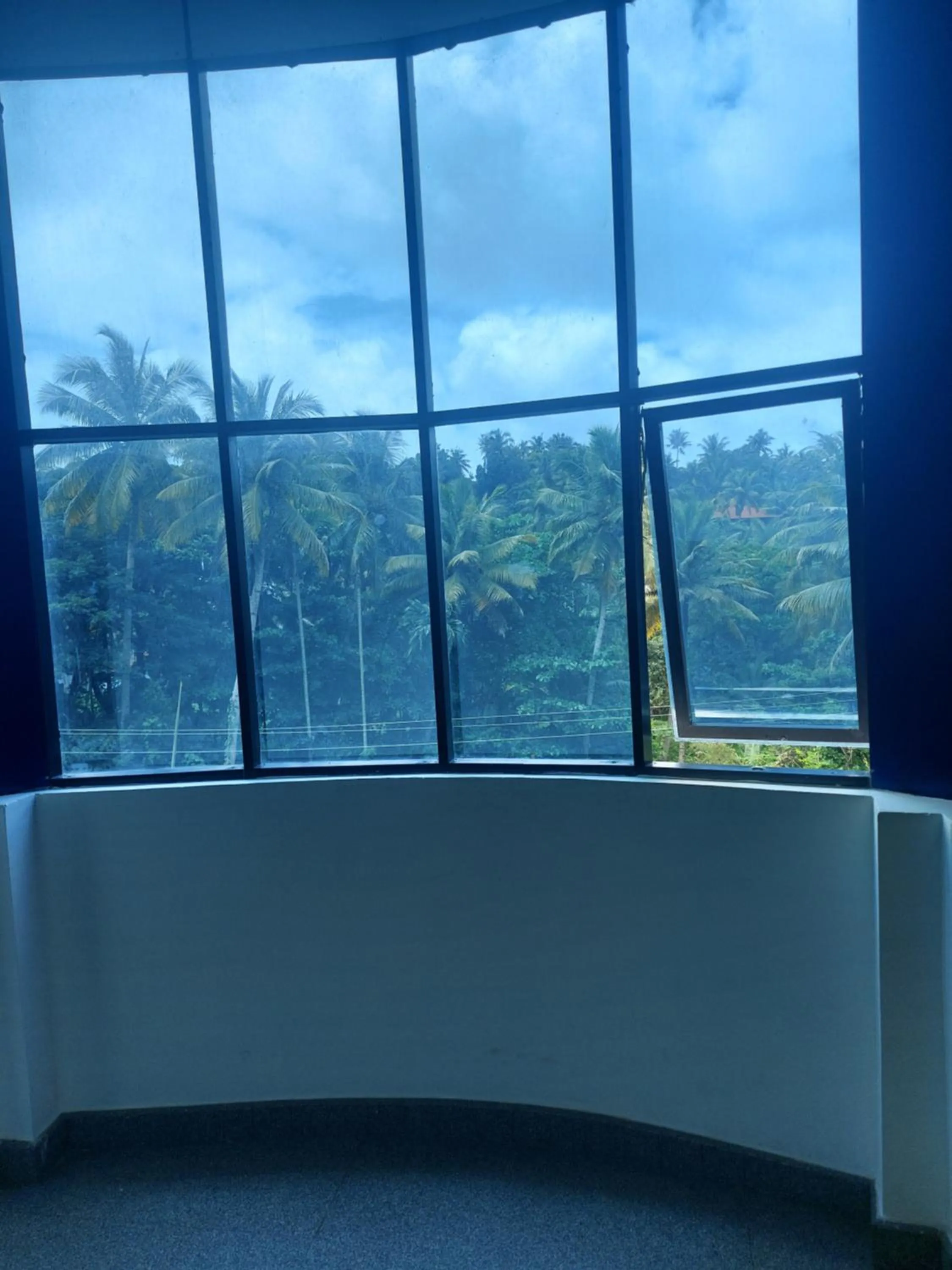 elevator in Padmatheertham Inn