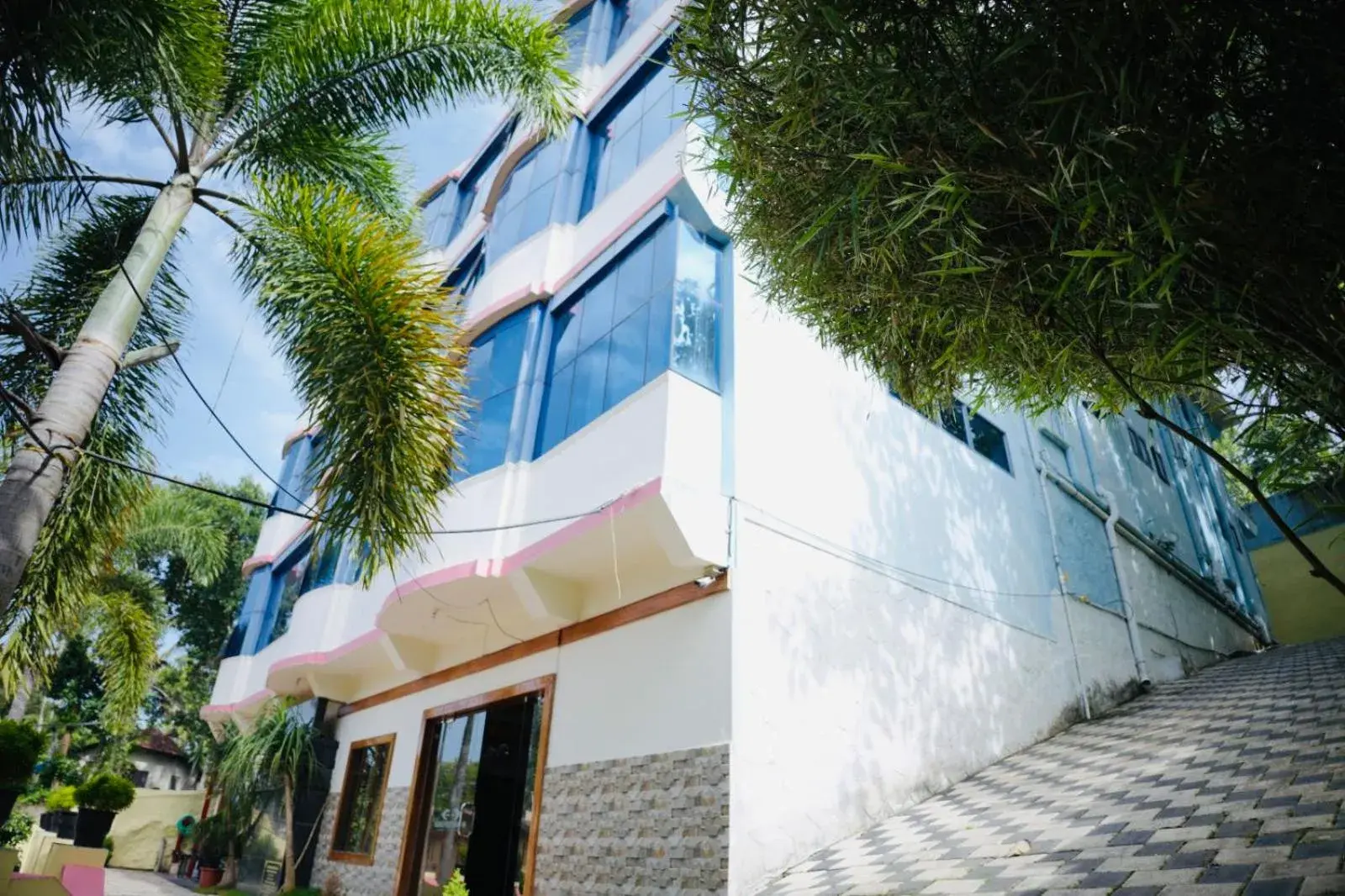 Property building in Padmatheertham Inn Property building in Padmatheertham Inn