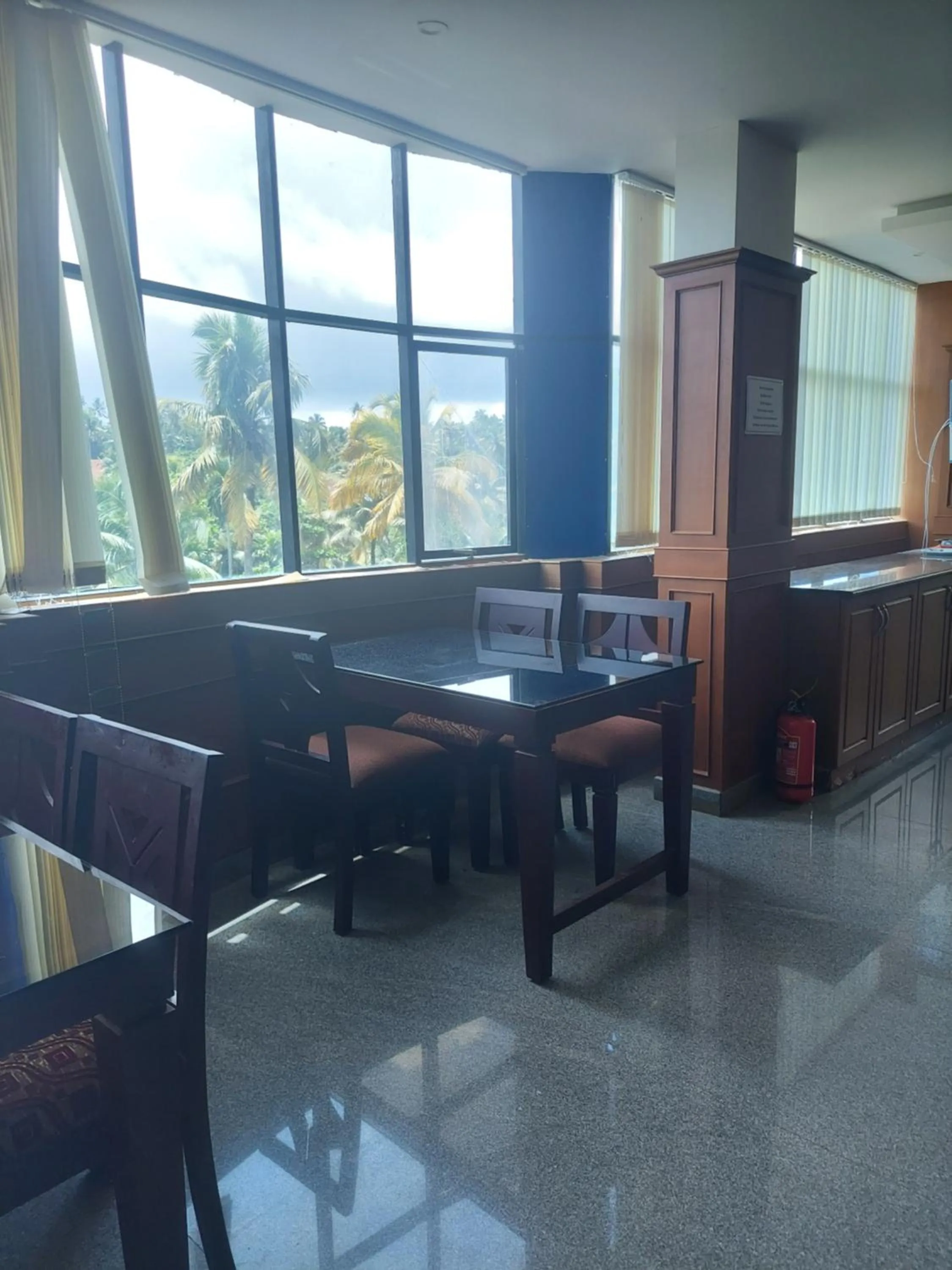 Dining area in Padmatheertham Inn