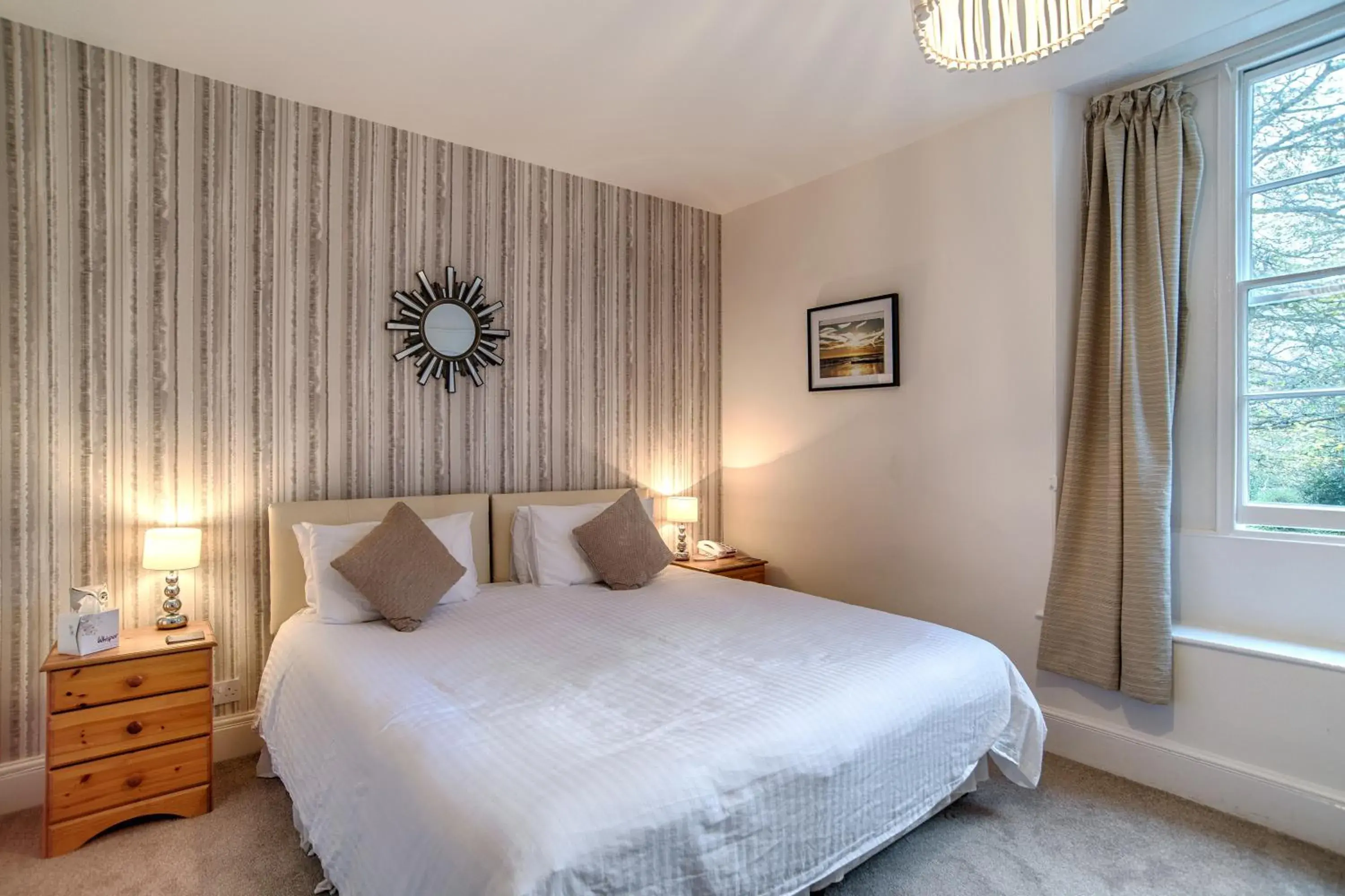 Double or Twin Room with Shower in The Grove Cromer Double or Twin Room with Shower in The Grove Cromer