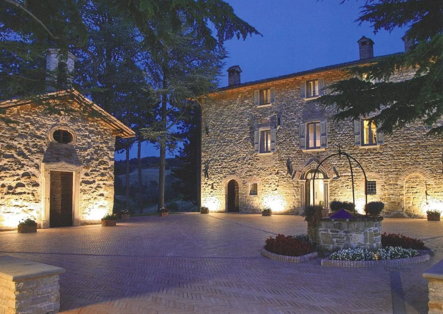 Property building in Tenuta Borgo San Michele