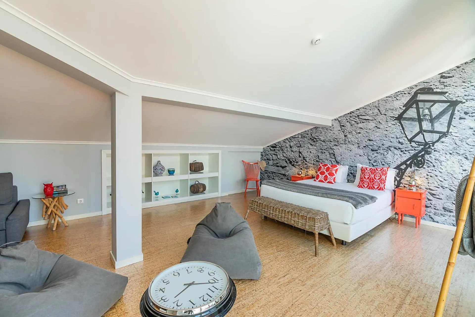 Bed in Emporium Lisbon Suites