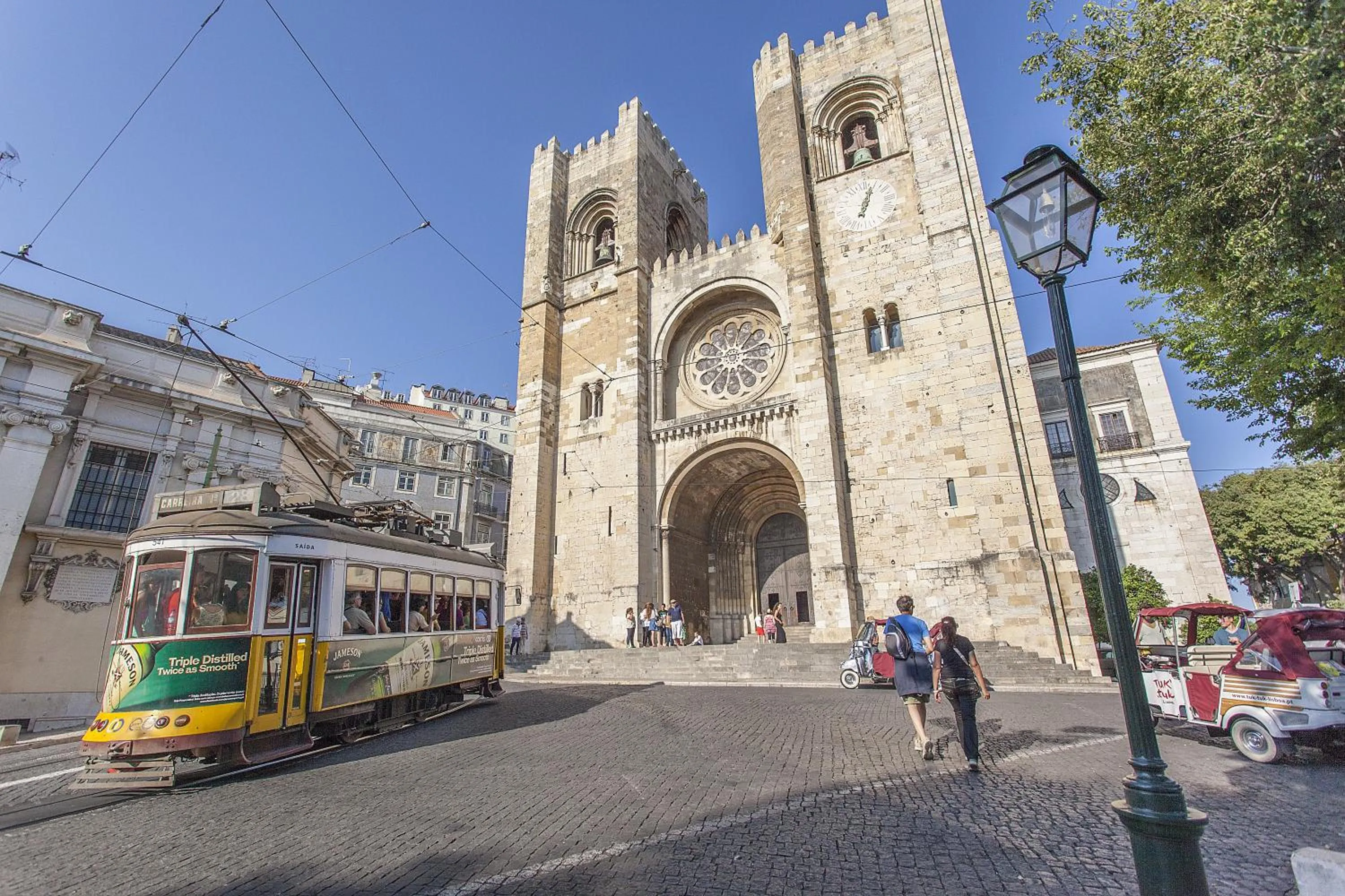 Area and facilities in Emporium Lisbon Suites