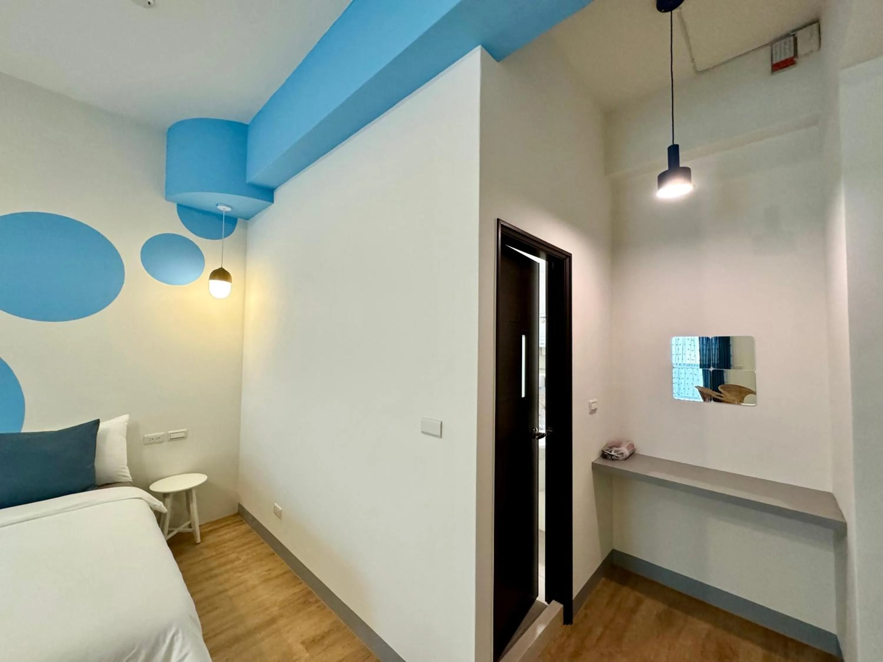 Bedroom, Bed in WinXin House