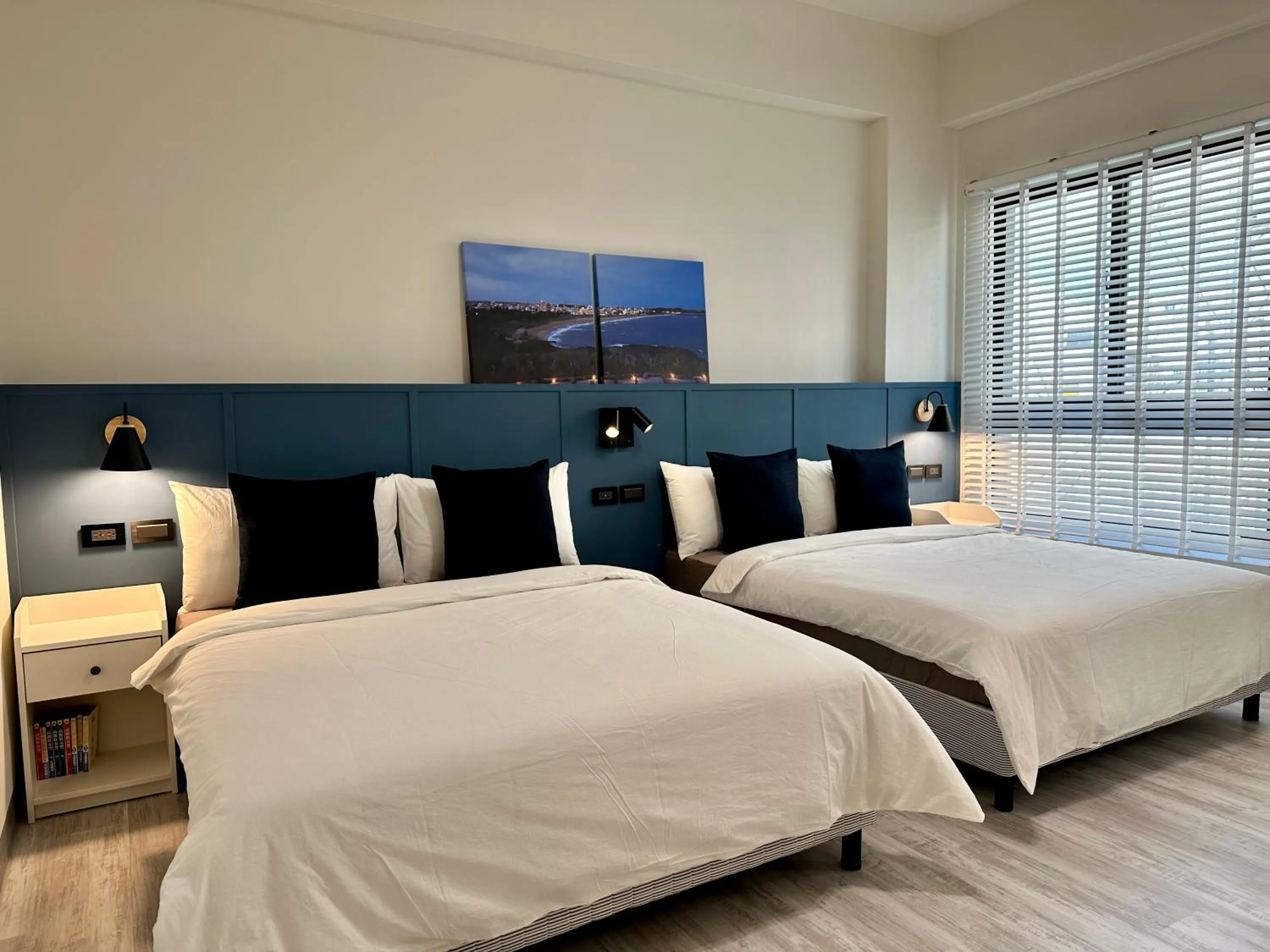 Decorative detail, Bed in WinXin House