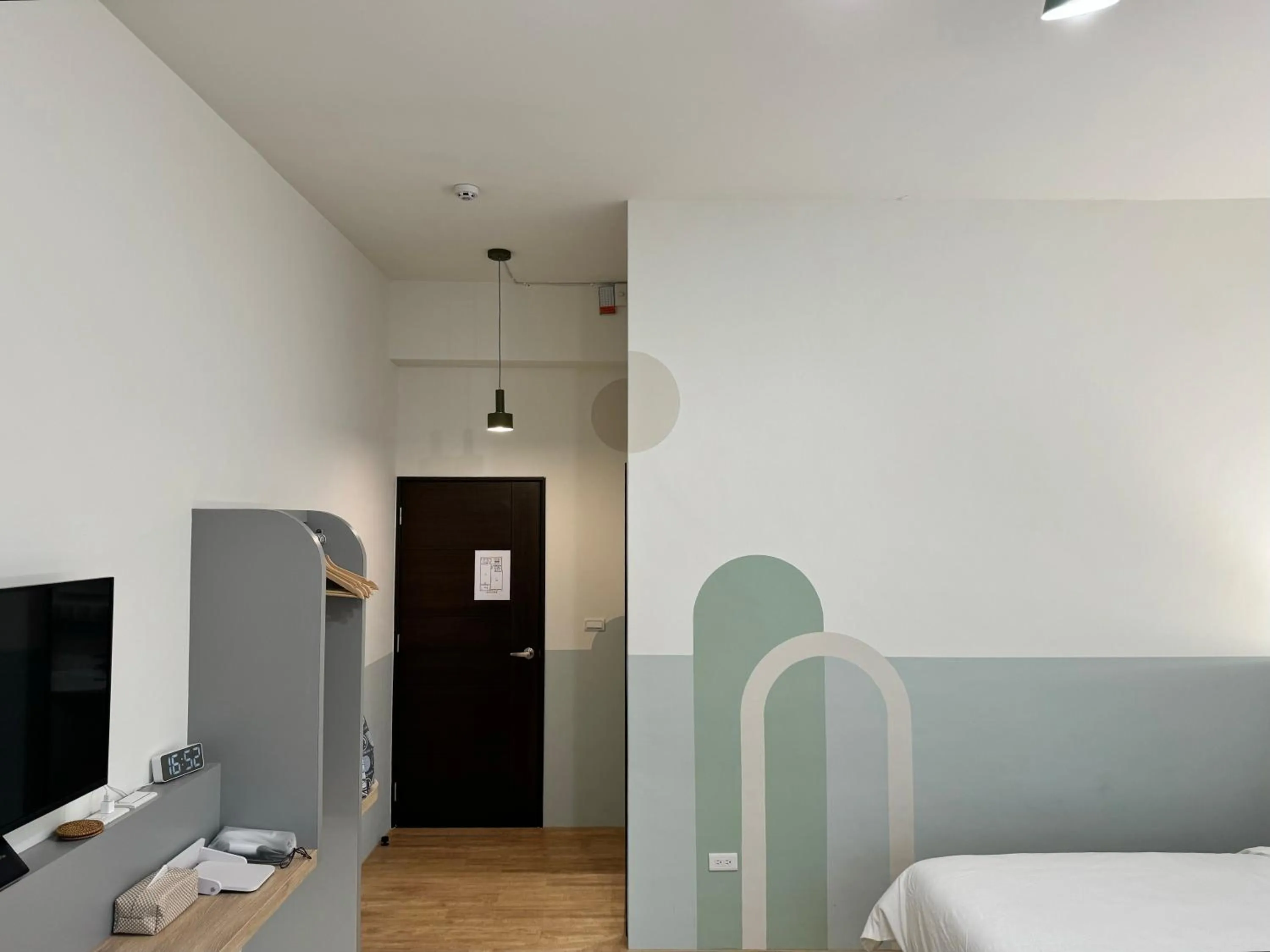 TV and multimedia, Bed in WinXin House