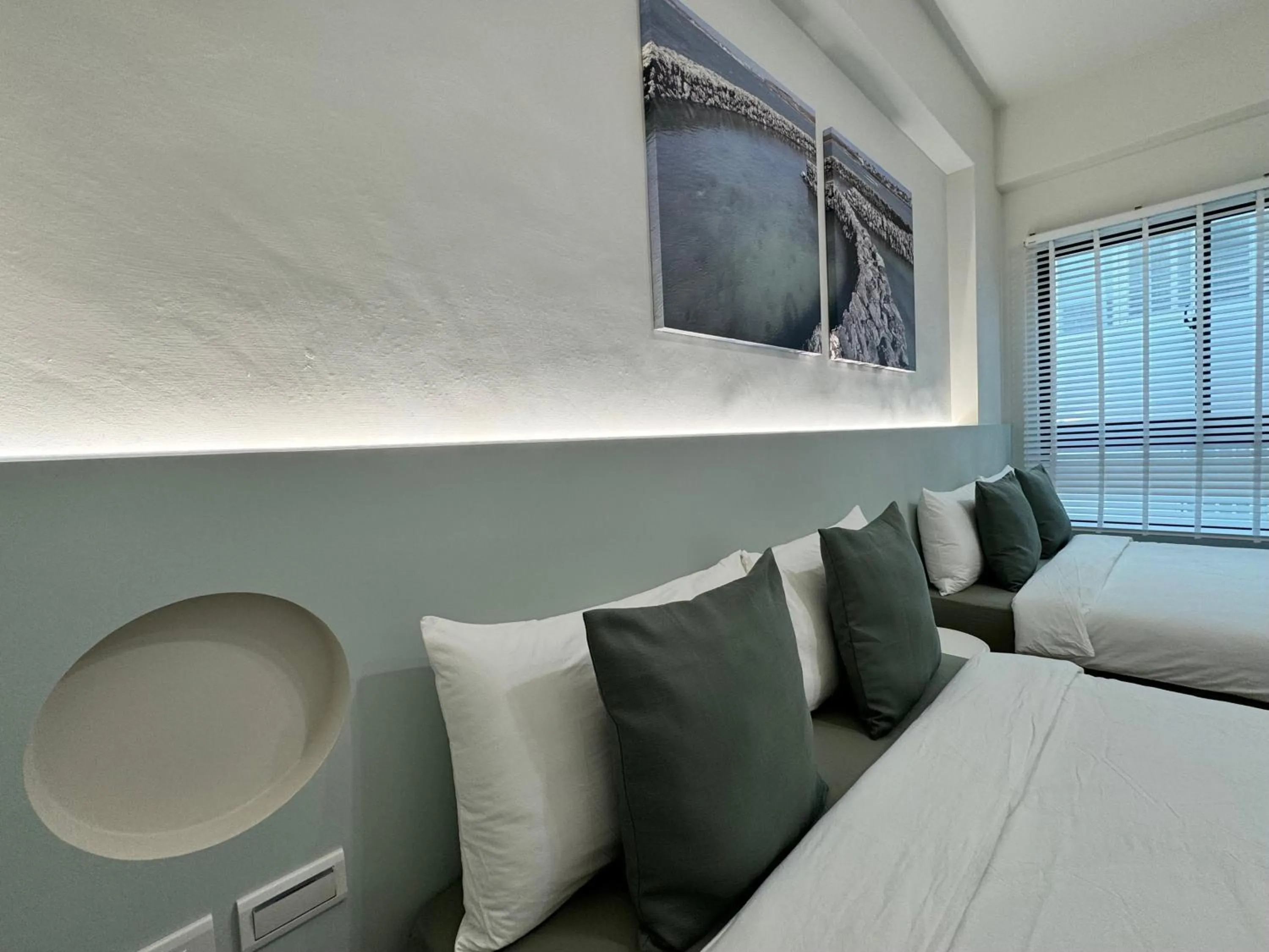 Decorative detail, Bed in WinXin House