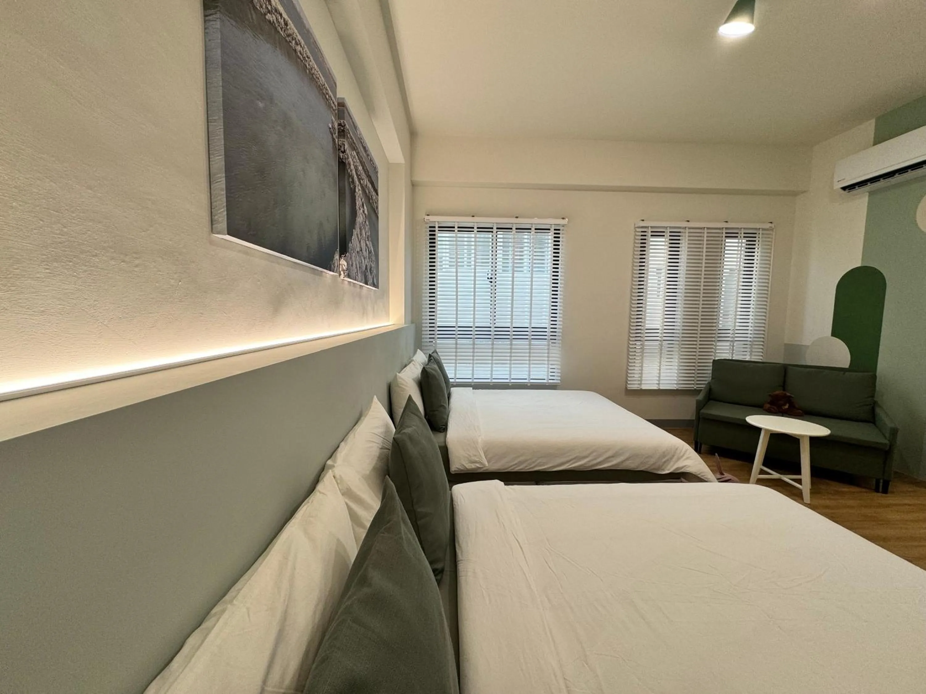 Bedroom, Bed in WinXin House