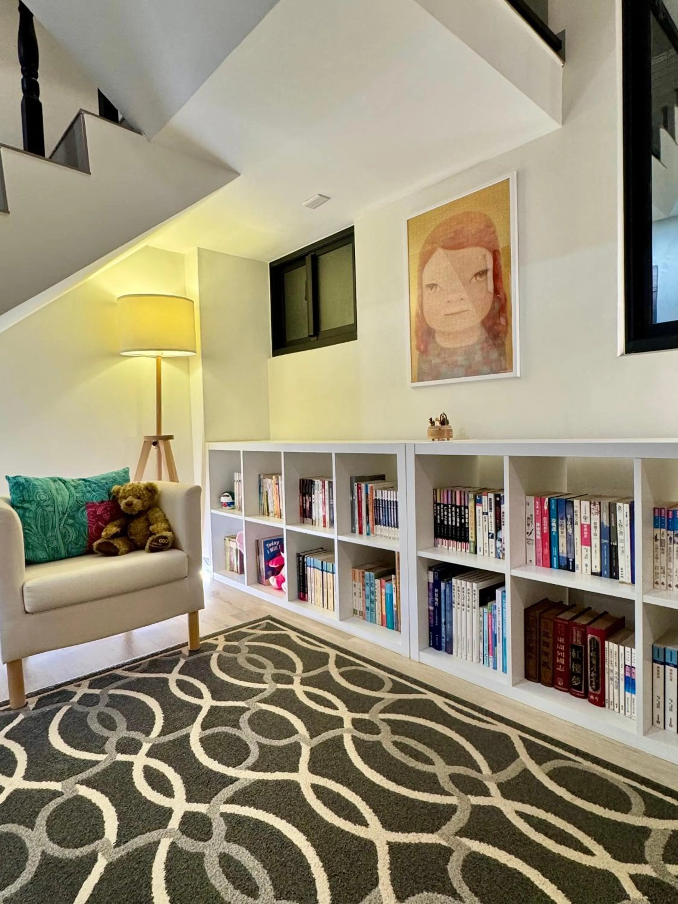 Library, Bed in WinXin House