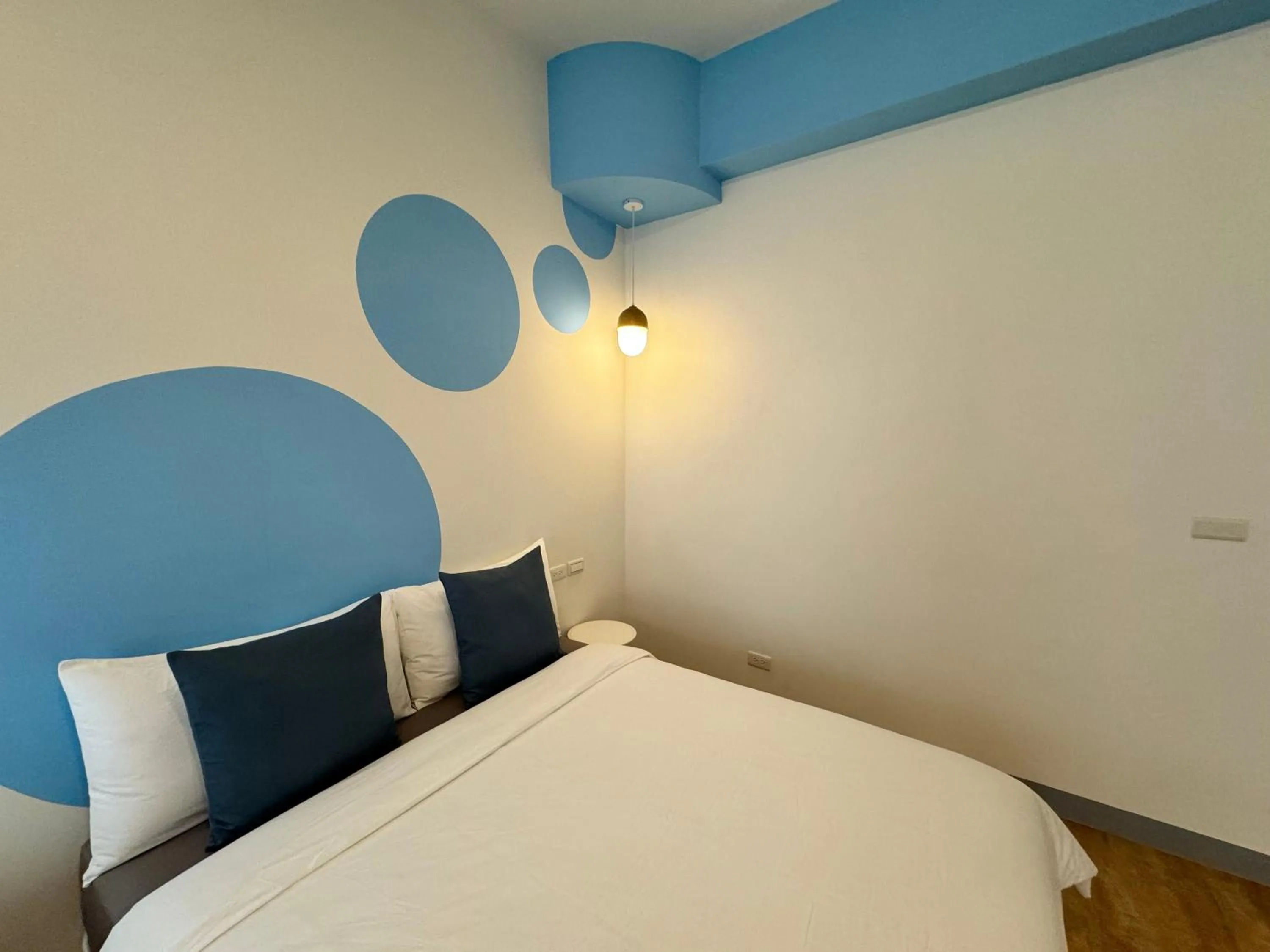 Bedroom, Bed in WinXin House