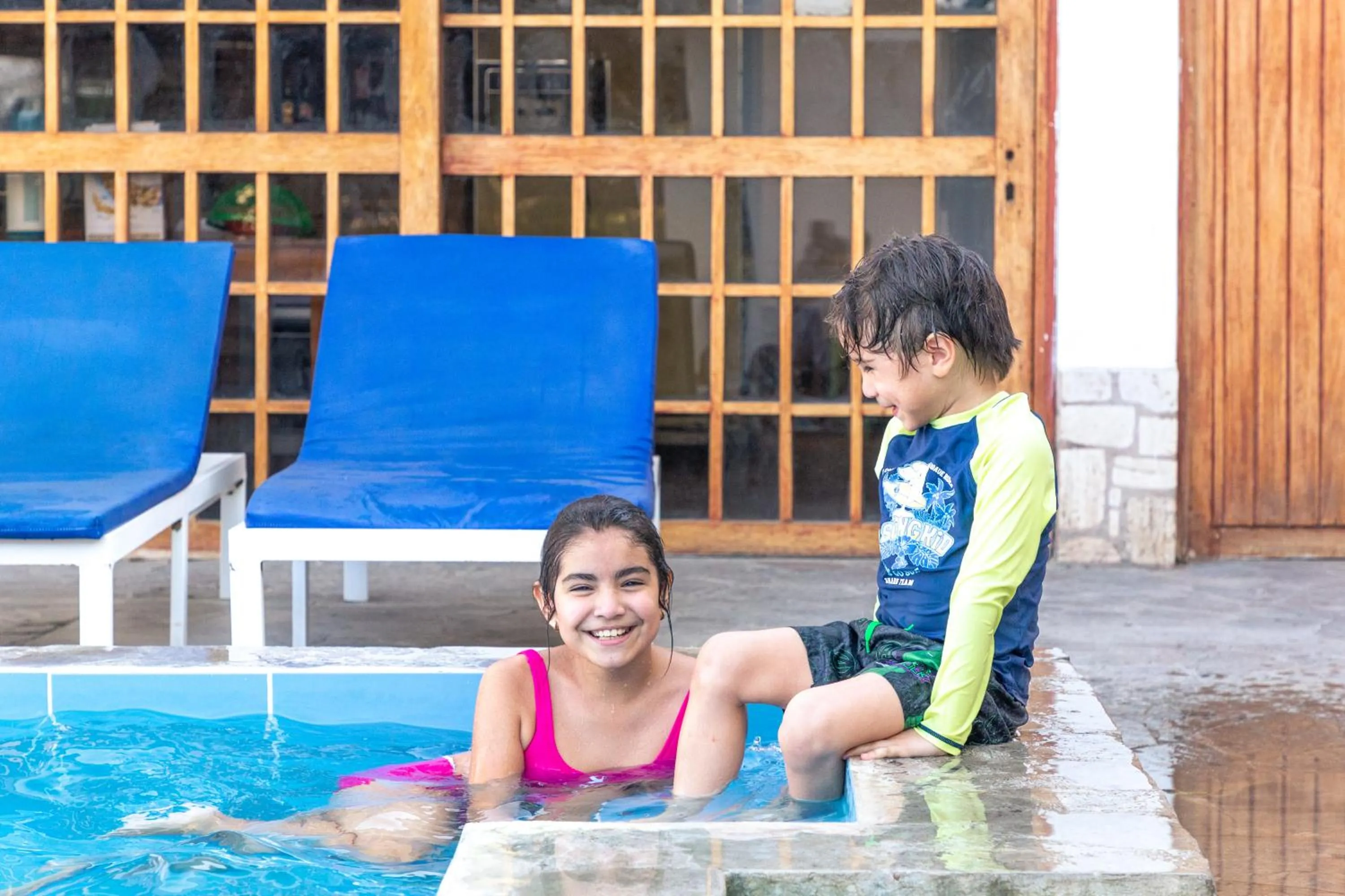 Swimming pool in Hotel Fundo El Arrabal