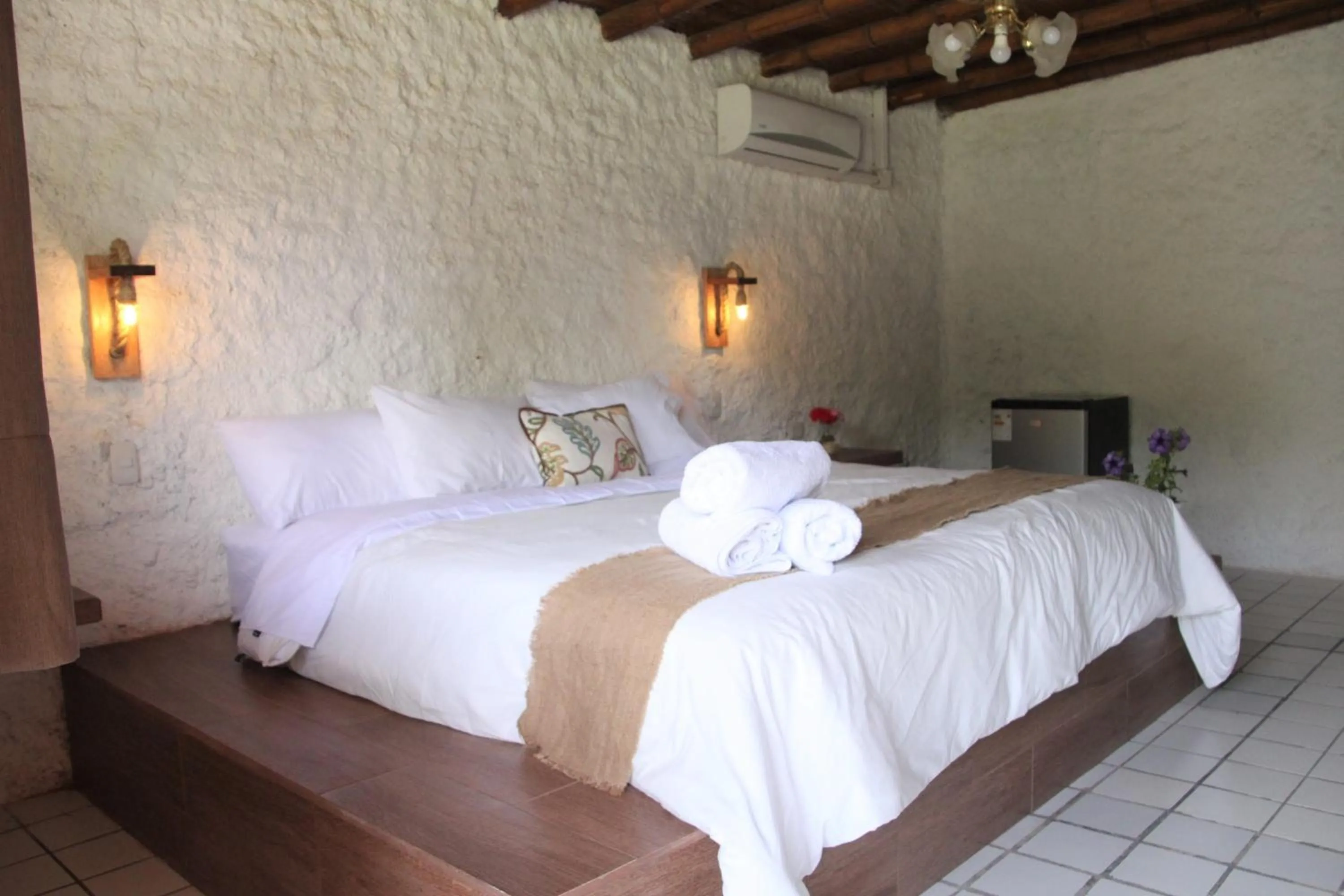 Photo of the whole room, Bed in Hotel Fundo El Arrabal