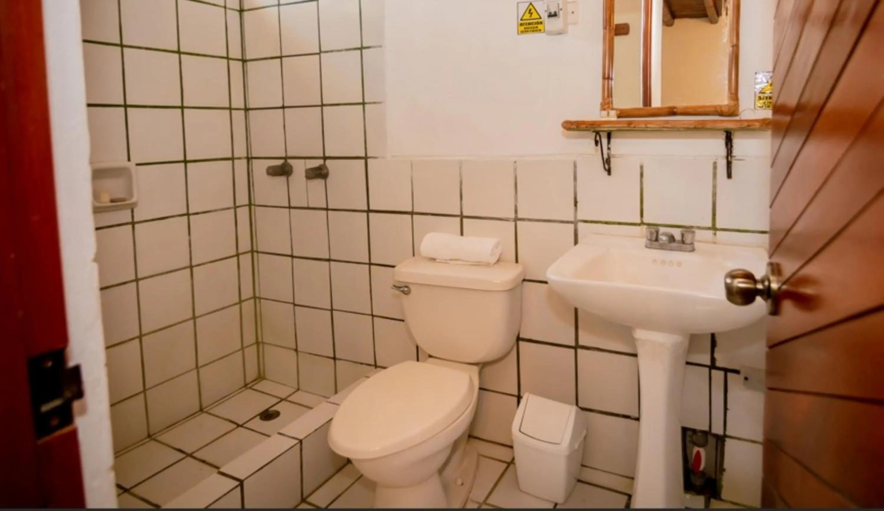Bathroom in Hotel Fundo El Arrabal