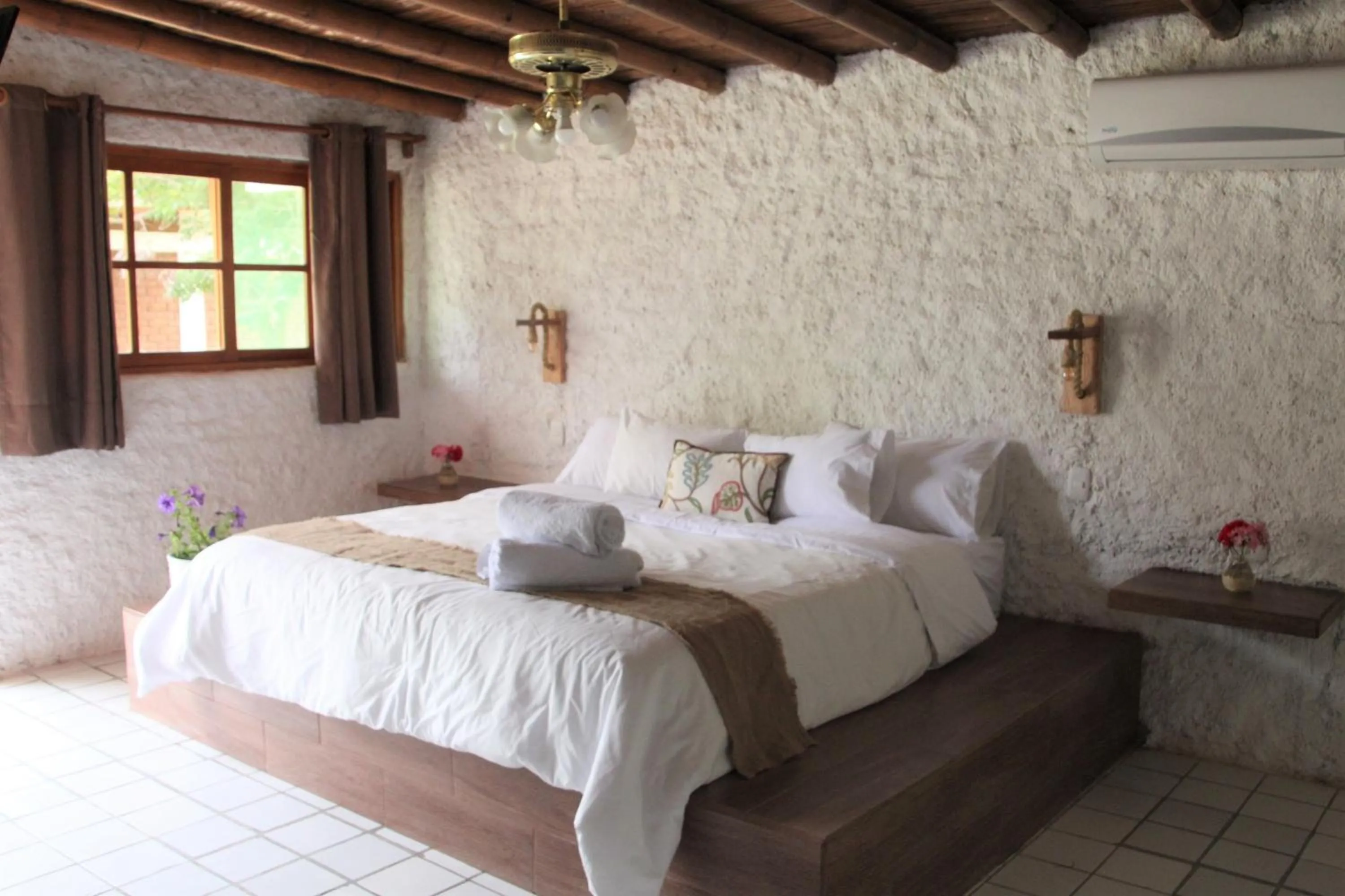 Decorative detail, Bed in Hotel Fundo El Arrabal