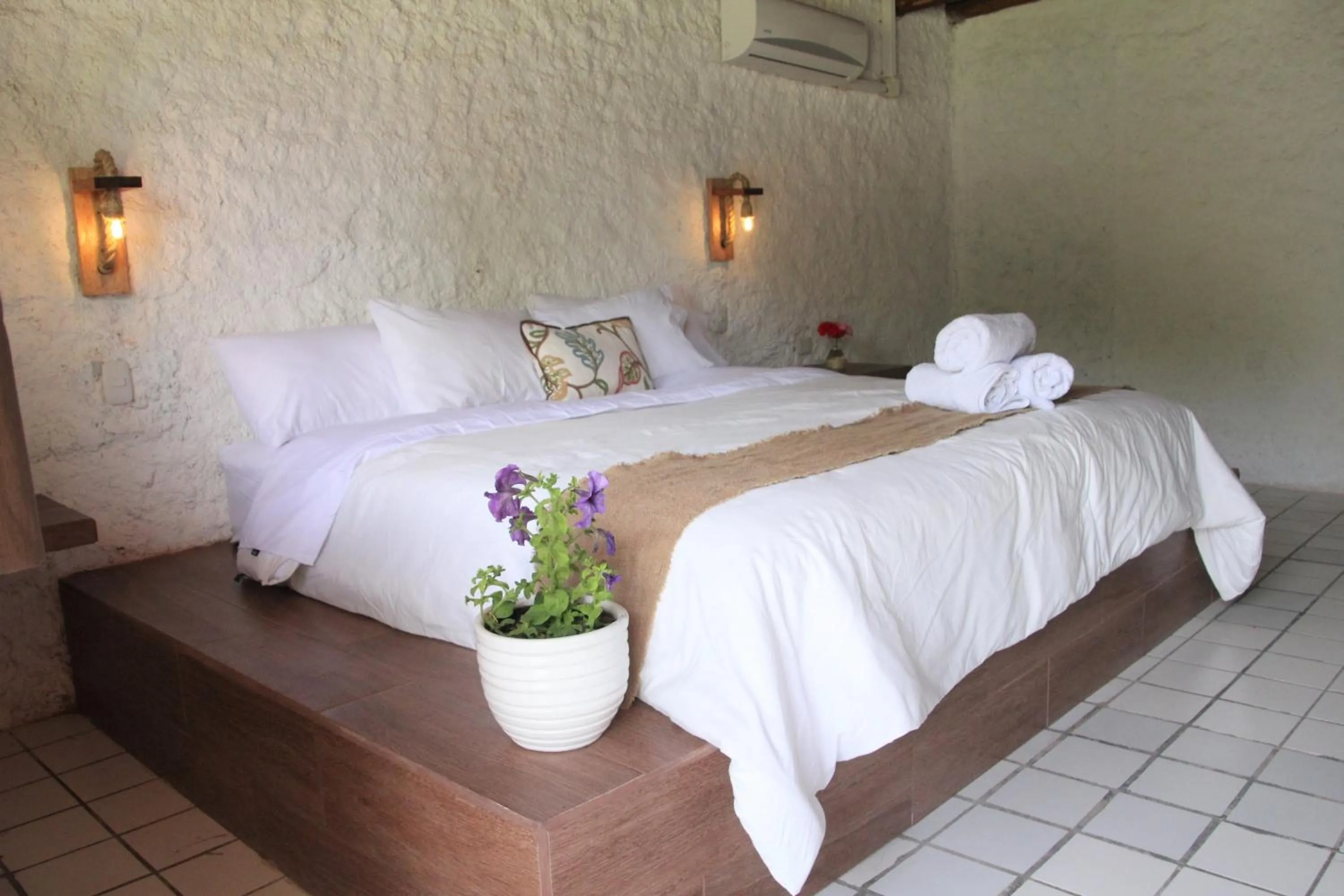 Decorative detail, Bed in Hotel Fundo El Arrabal