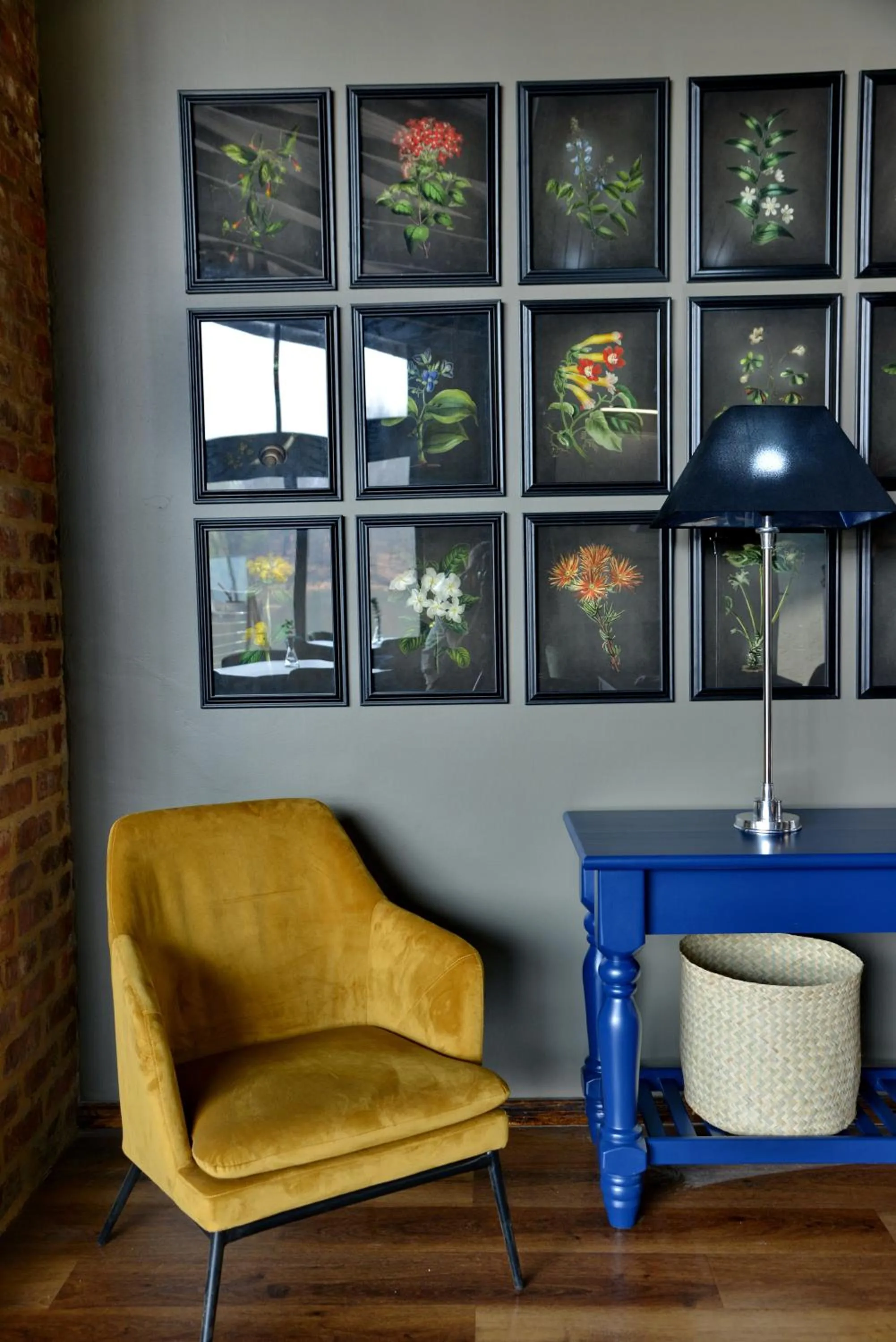 Seating area in Dunkeld East