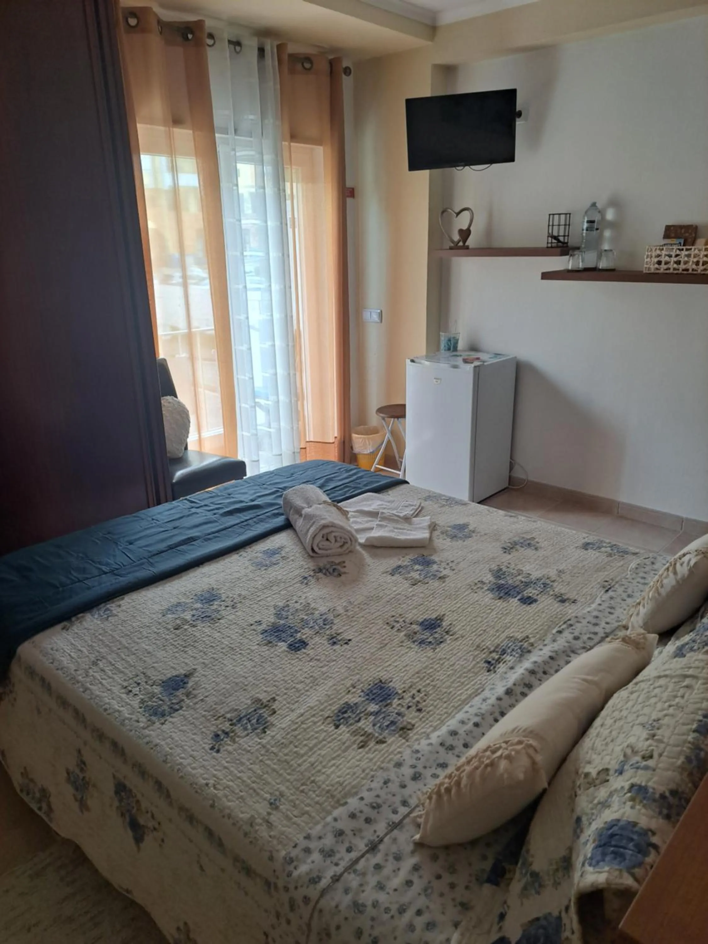 Toilet, Bed in Casa Afonso