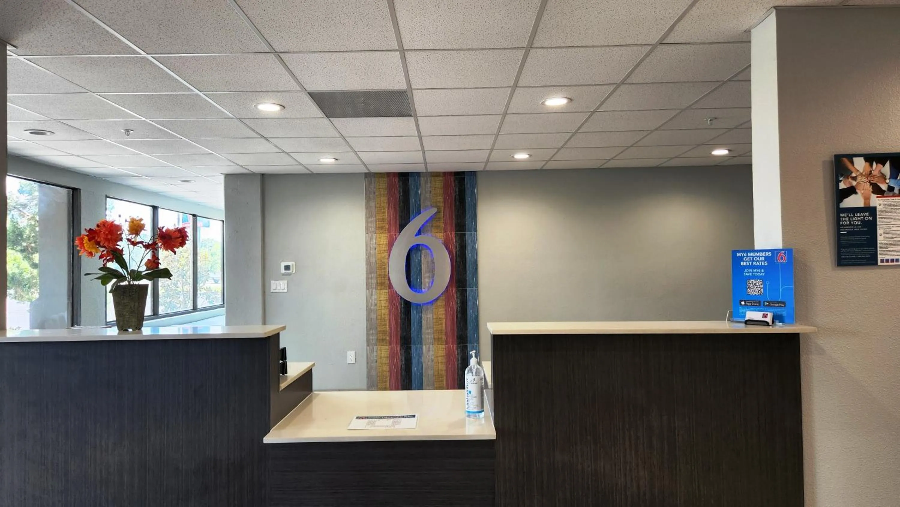 Lobby or reception in Studio 6 Alvin, TX