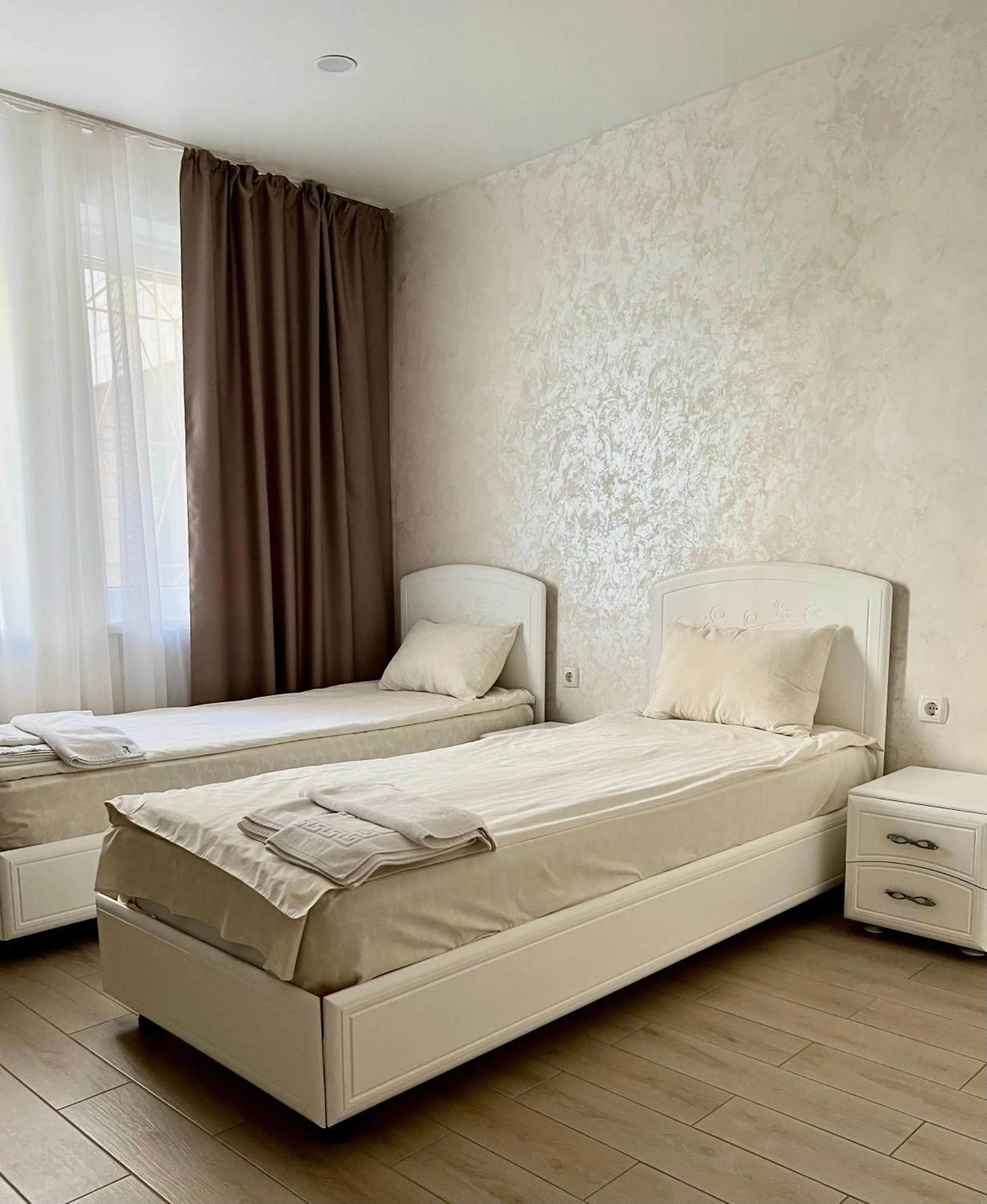 Bedroom, Bed in Hotel Lime