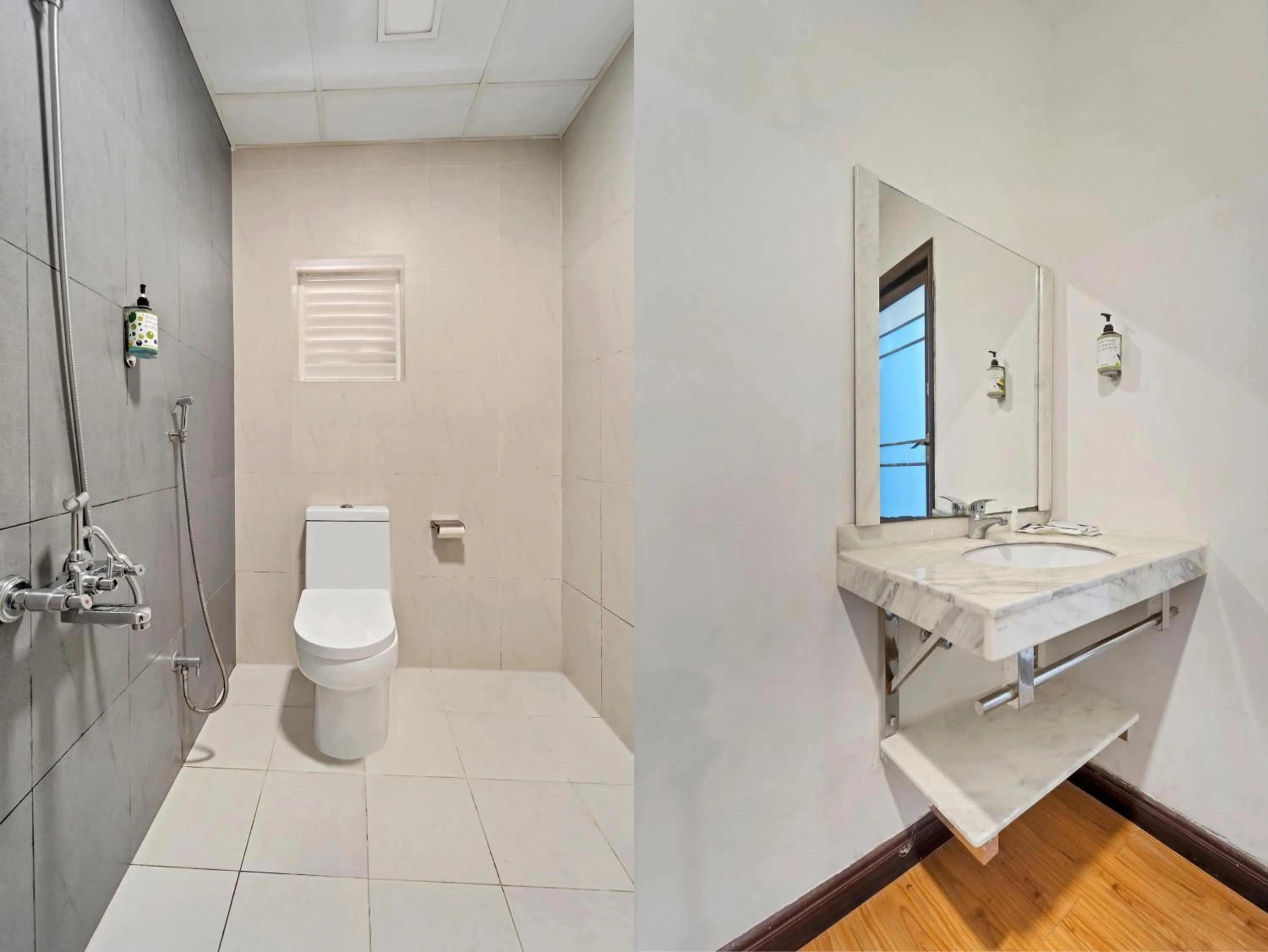 Bathroom in Treebo Adrak