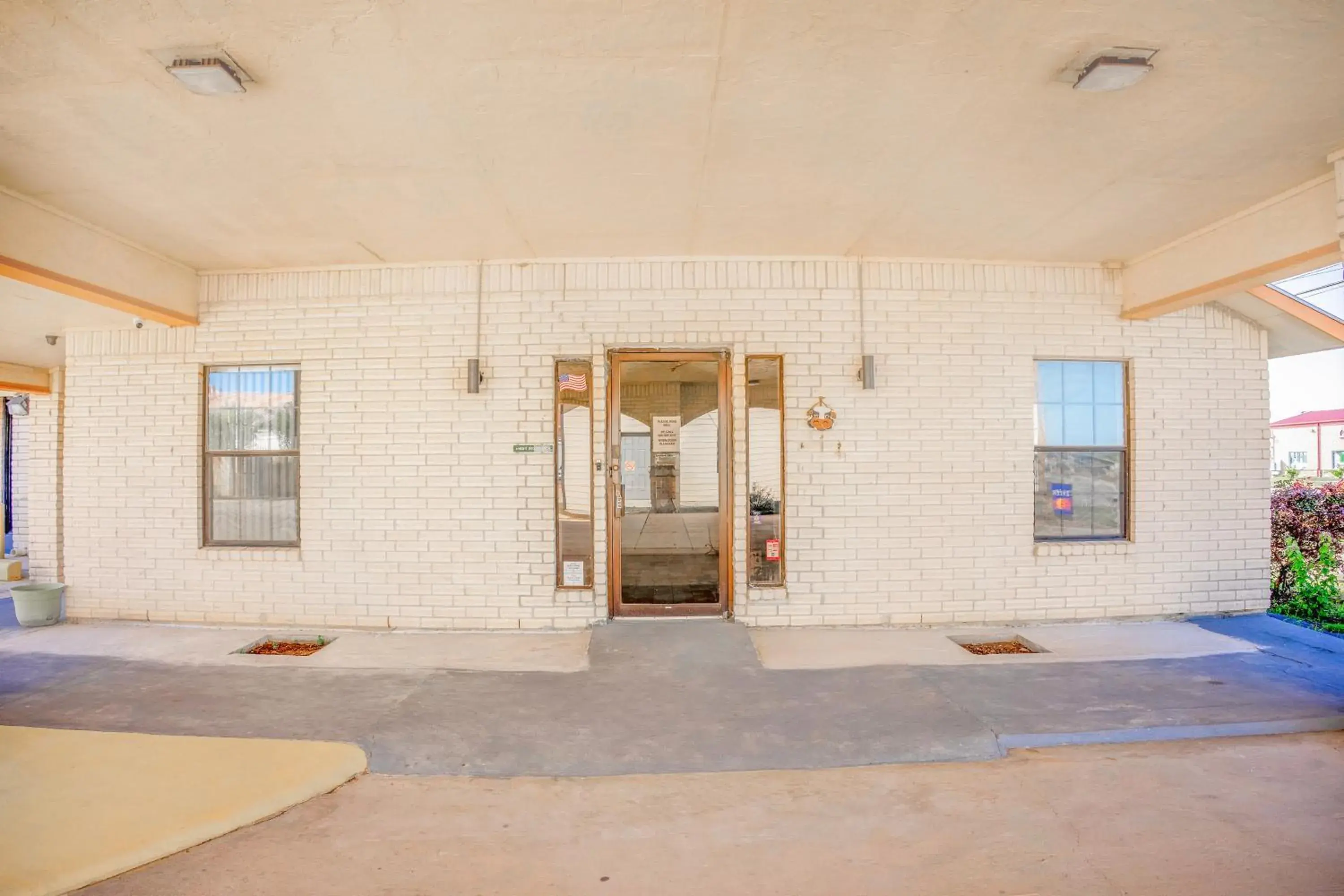 Lobby or reception in Pleasanton Executive Inn By OYO Lobby or reception in Pleasanton Executive Inn By OYO