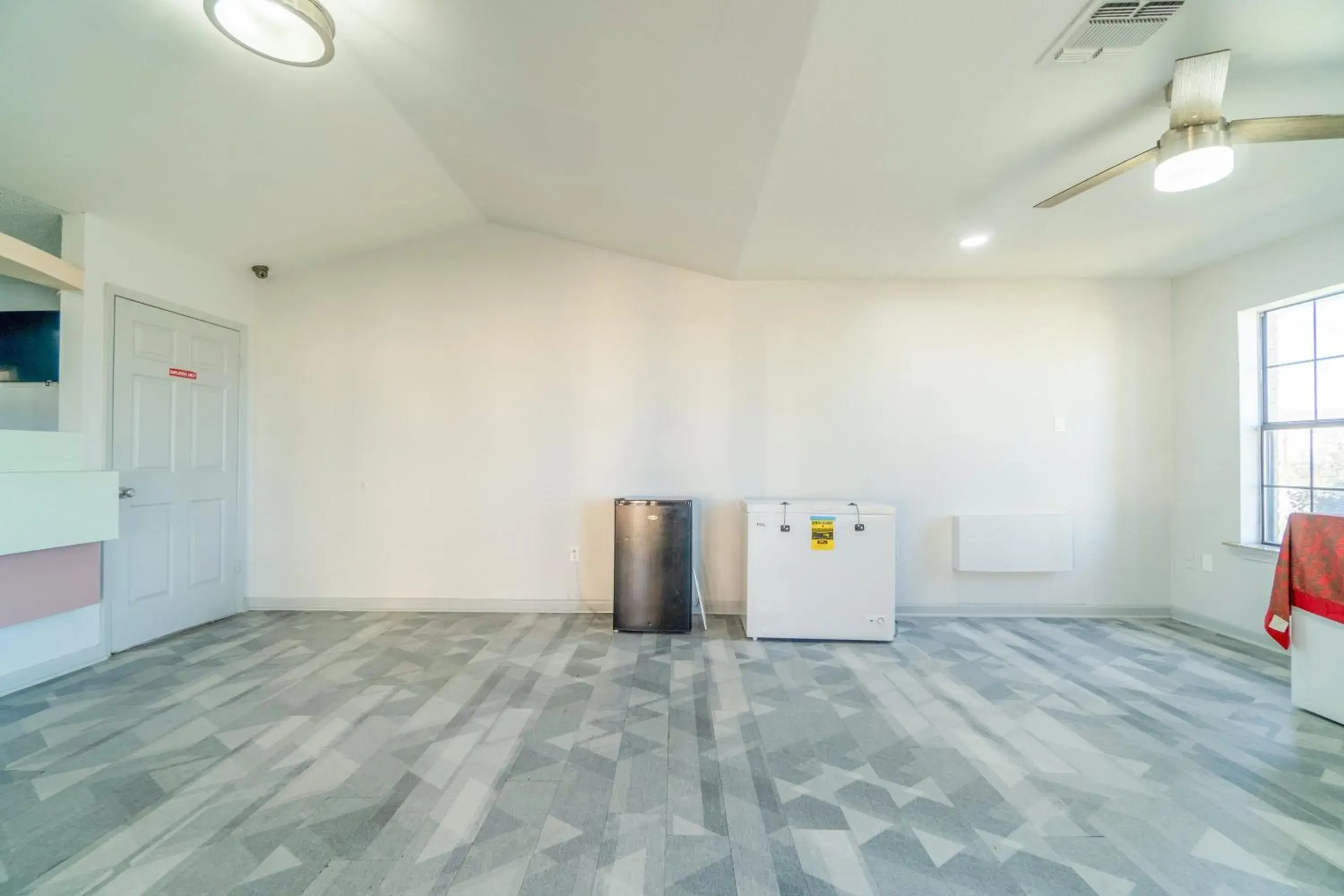 Lobby or reception in Pleasanton Executive Inn By OYO Lobby or reception in Pleasanton Executive Inn By OYO