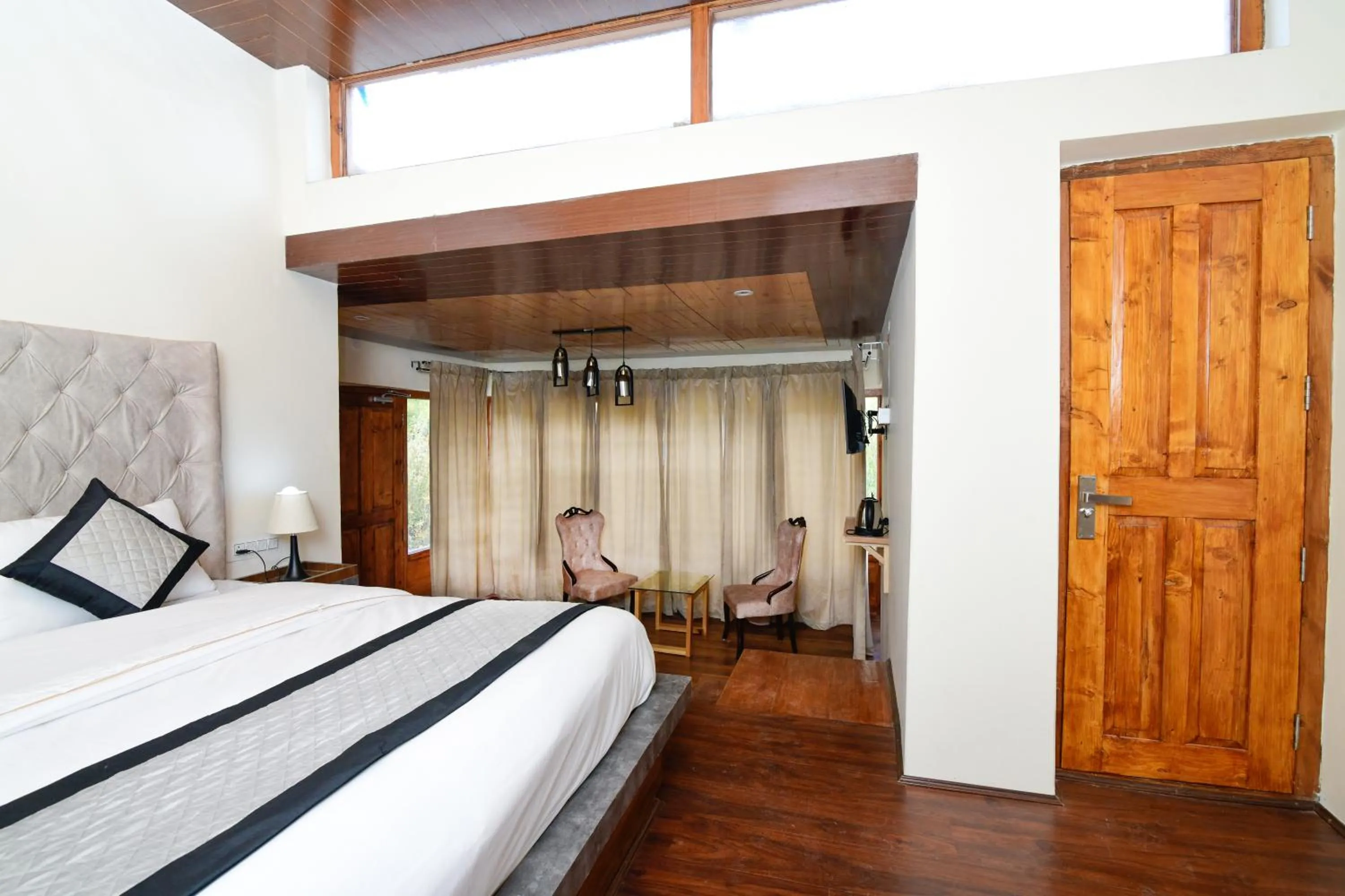 Bed in Thiksay Organic Resort and Retreat