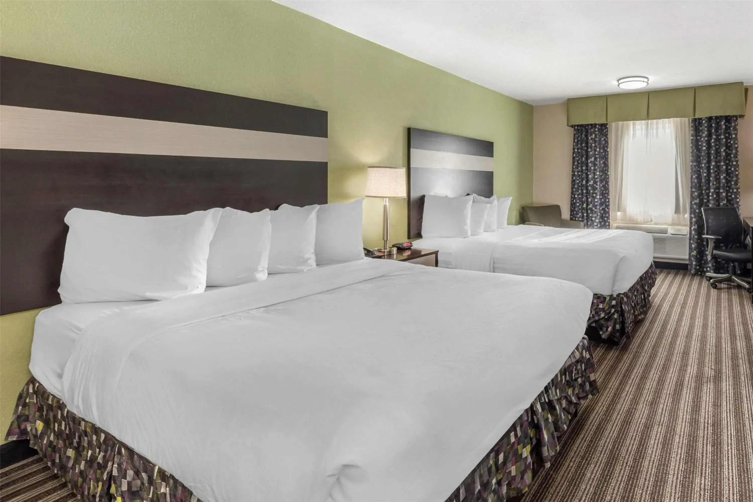 Queen Room with Two Queen Beds - Non-Smoking in Best Western Borger Inn Queen Room with Two Queen Beds - Non-Smoking in Best Western Borger Inn