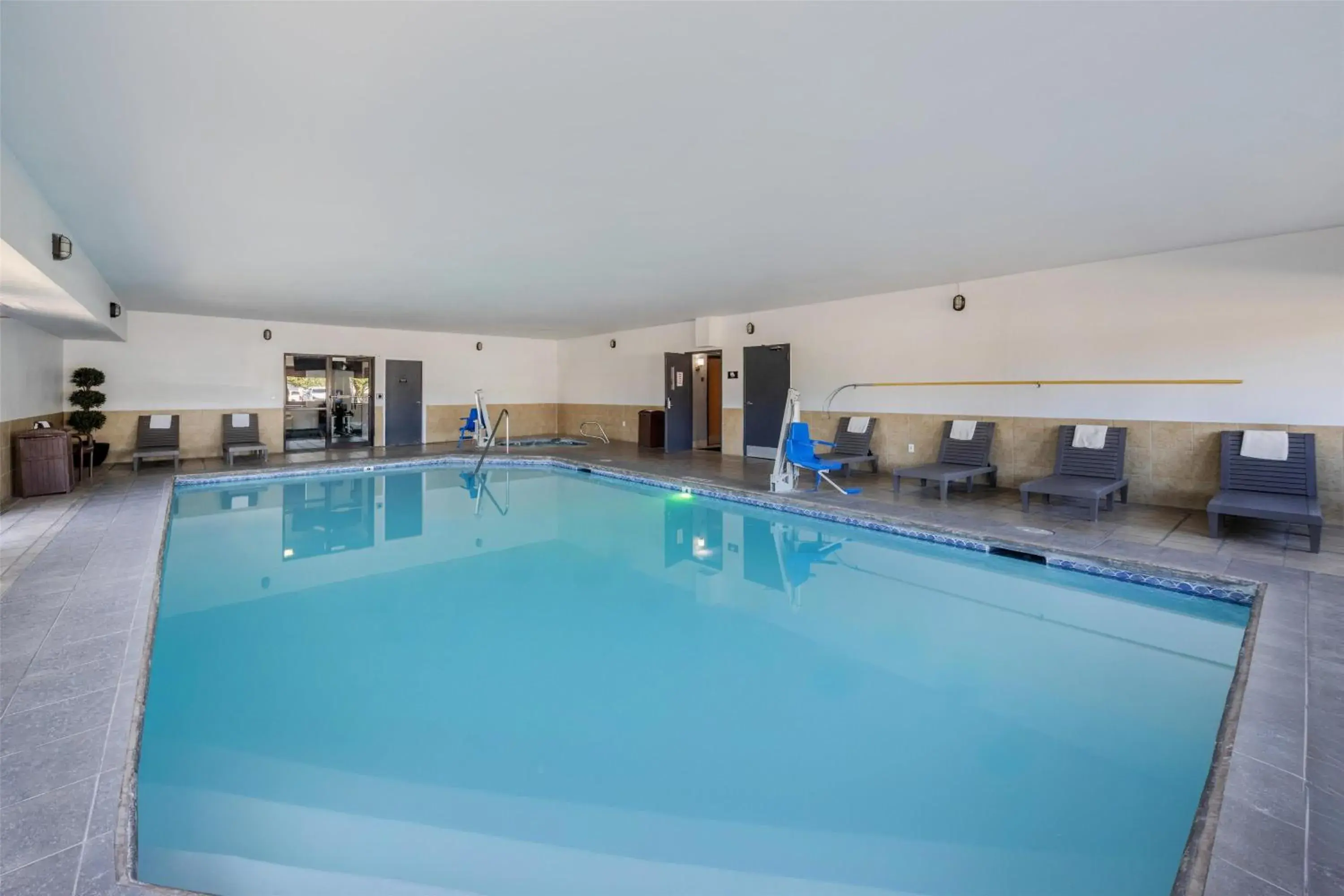 Pool view in Best Western Borger Inn Pool view in Best Western Borger Inn