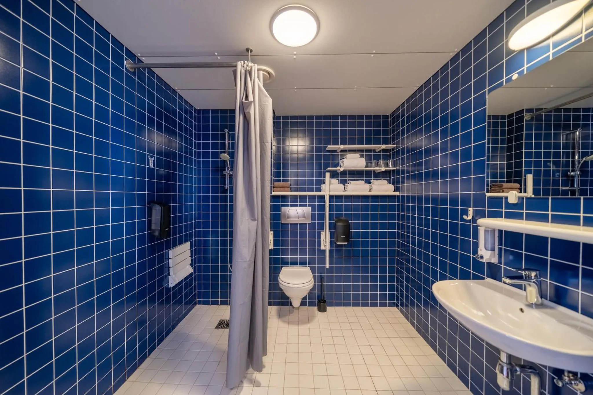 Bathroom in Adventure Hotel Hellissandur