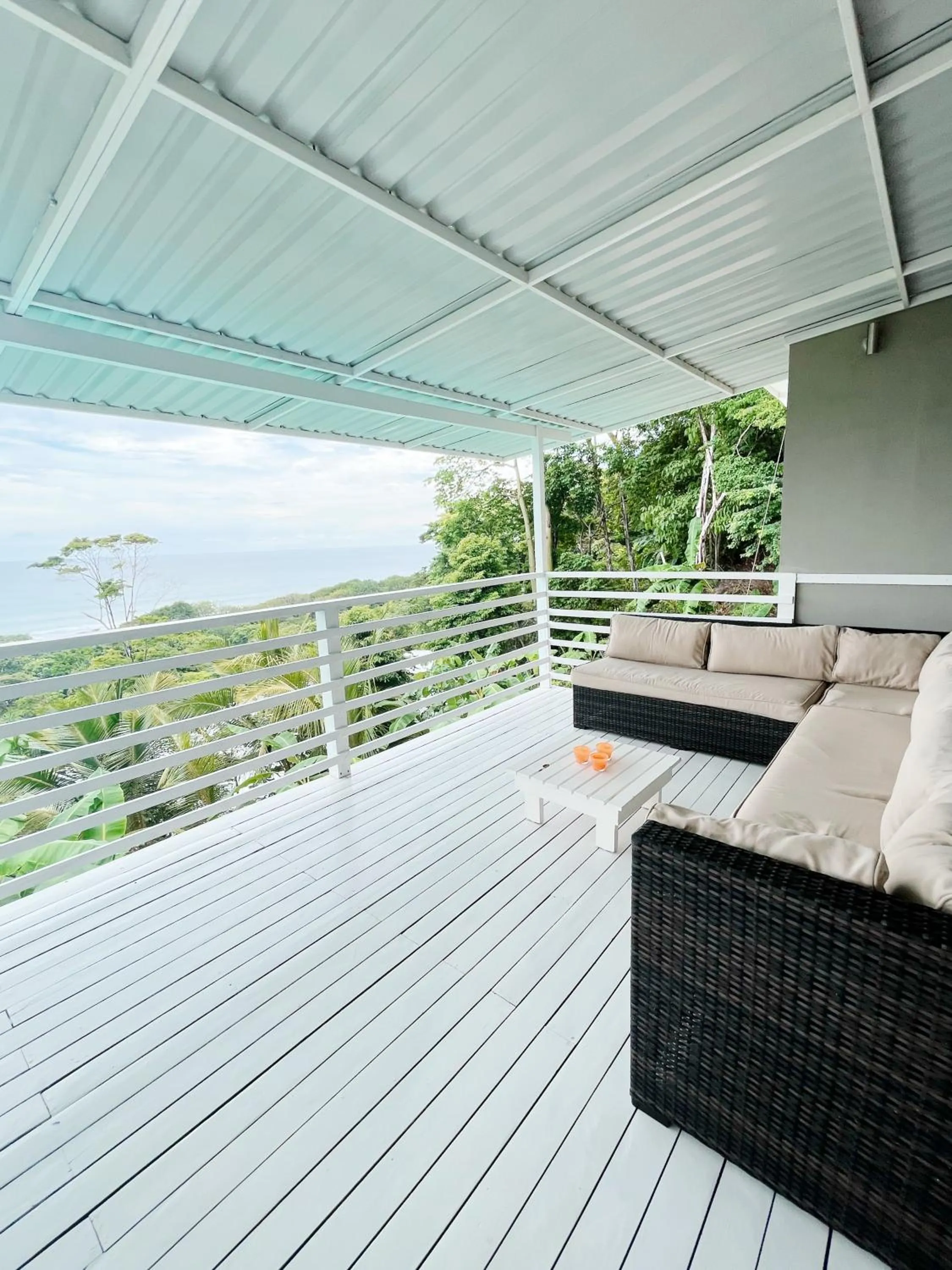 Balcony/Terrace in Akwa Santa Teresa