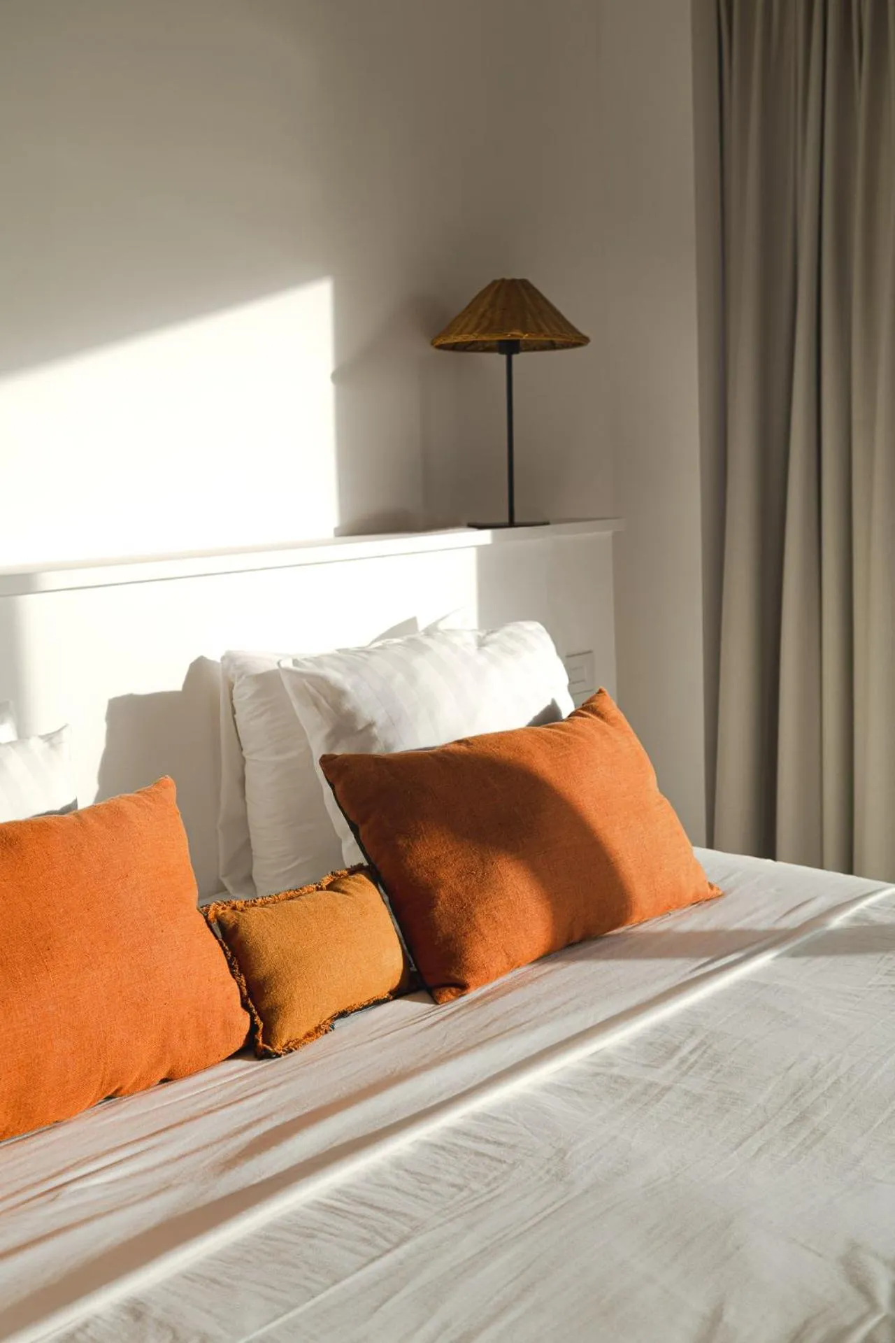 Bed in Akwa Santa Teresa