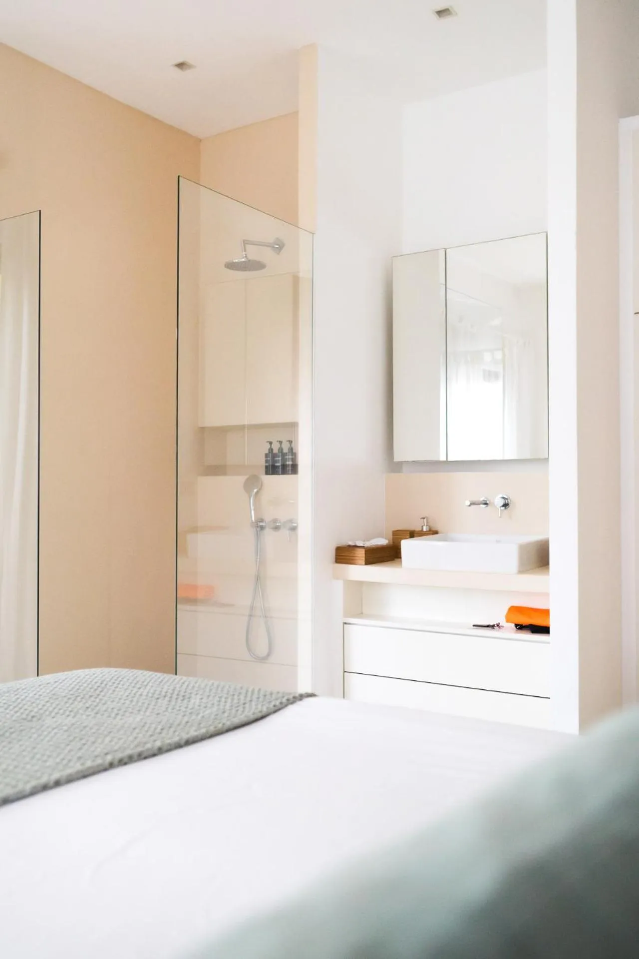 Bathroom in Akwa Santa Teresa